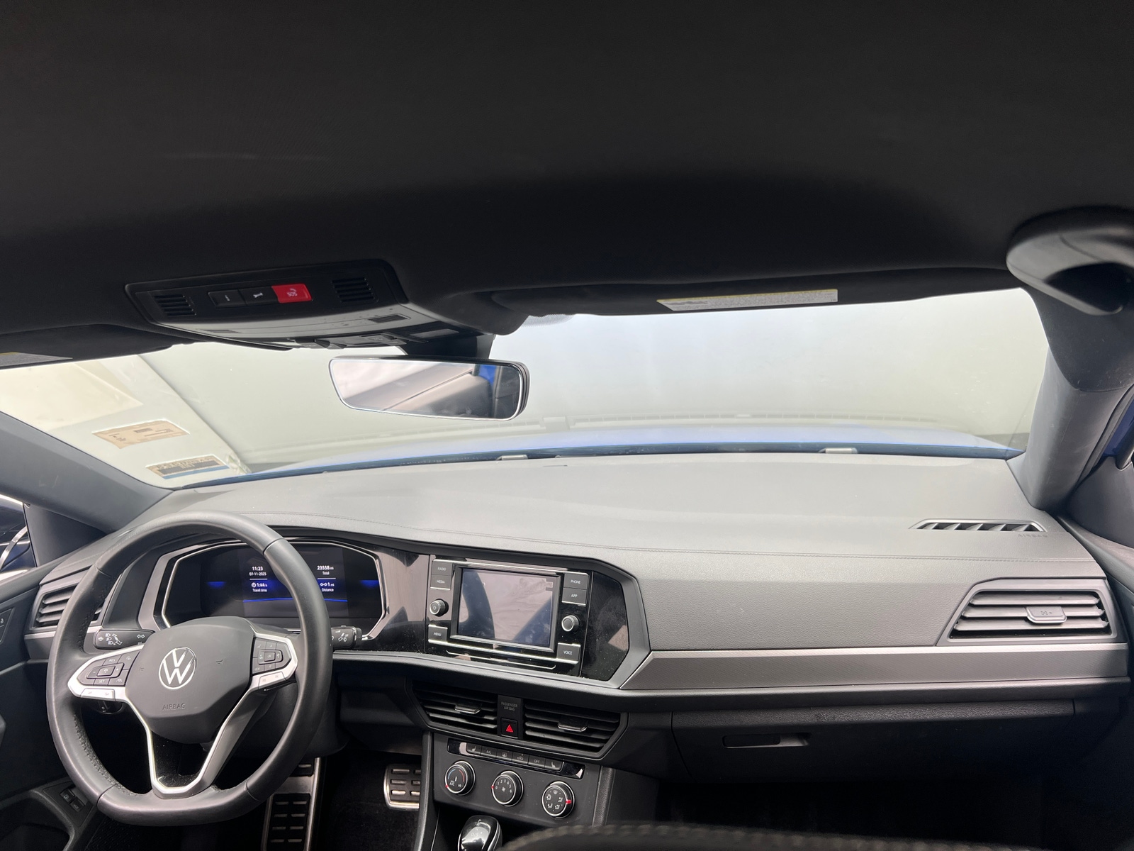 Thumbnail: 2024 Volkswagen Jetta - 3