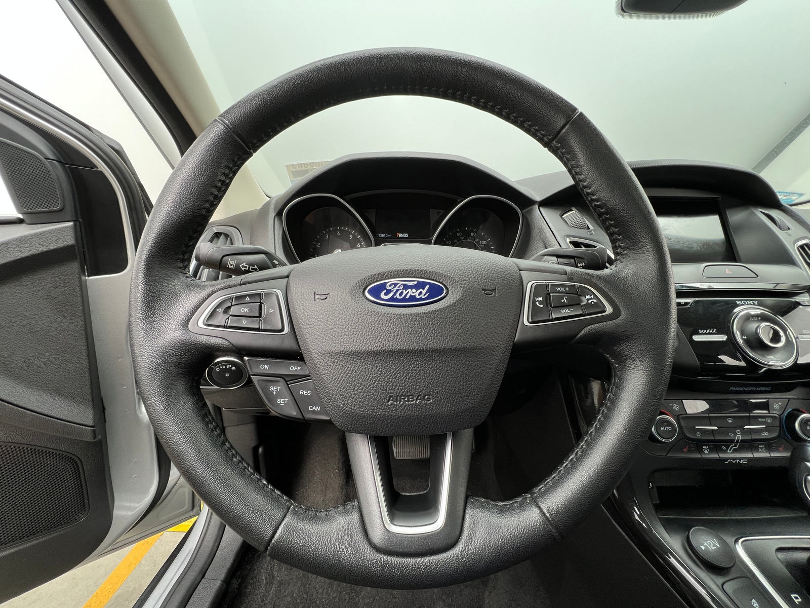 Thumbnail: 2018 Ford Focus - 4