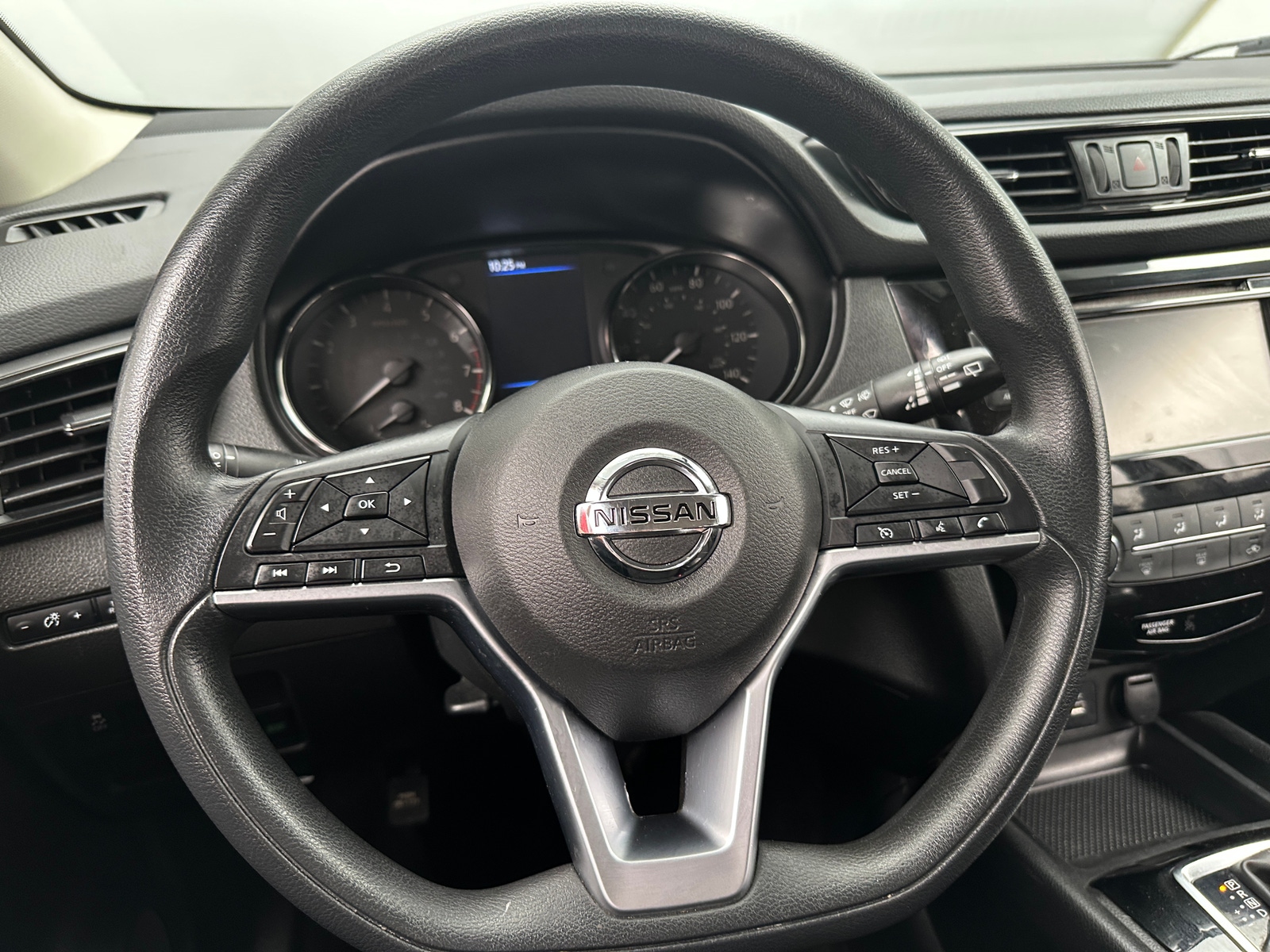 Thumbnail: 2019 Nissan Rogue Sport - 5