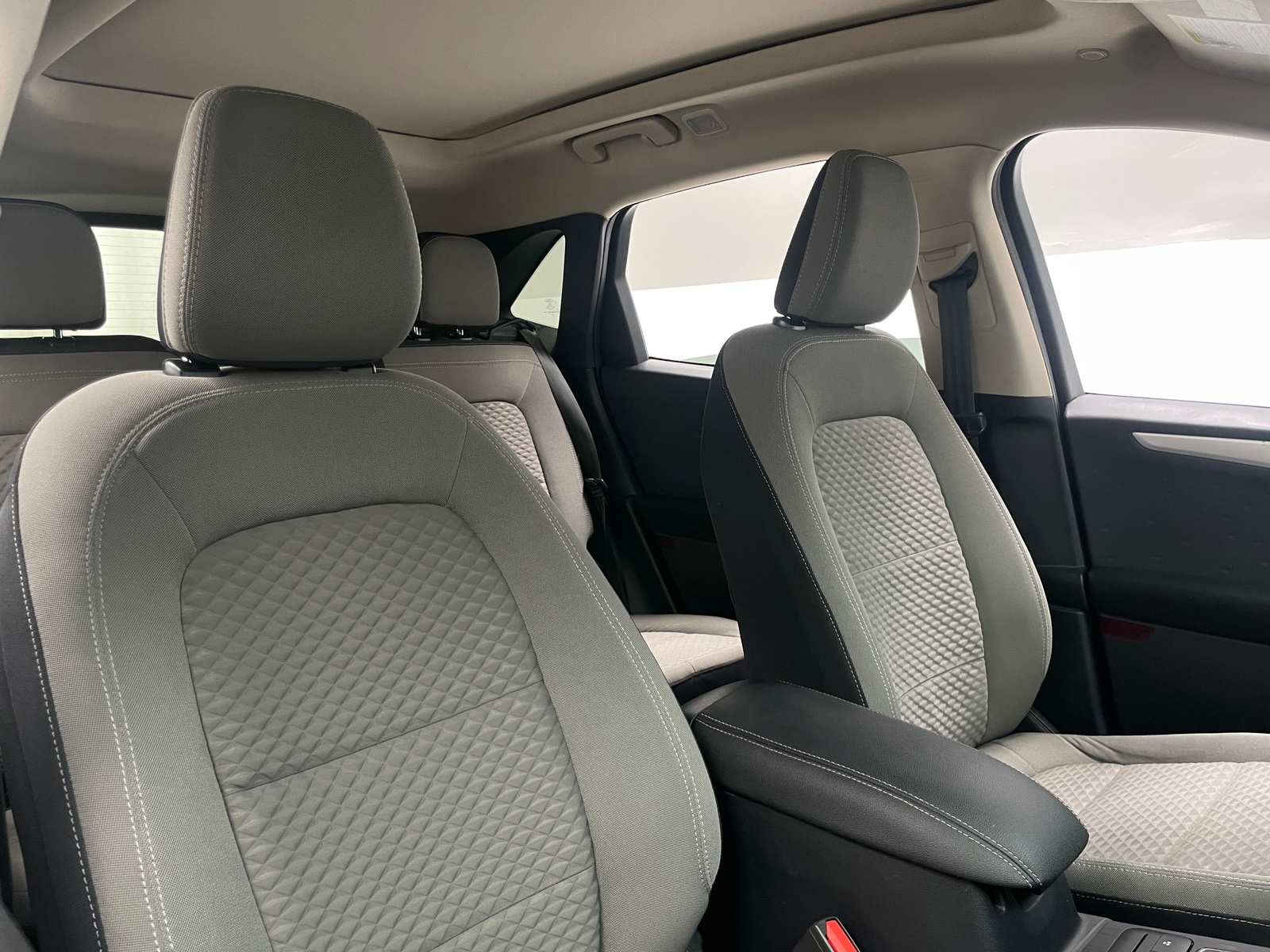 Thumbnail: 2020 Ford Escape - 2