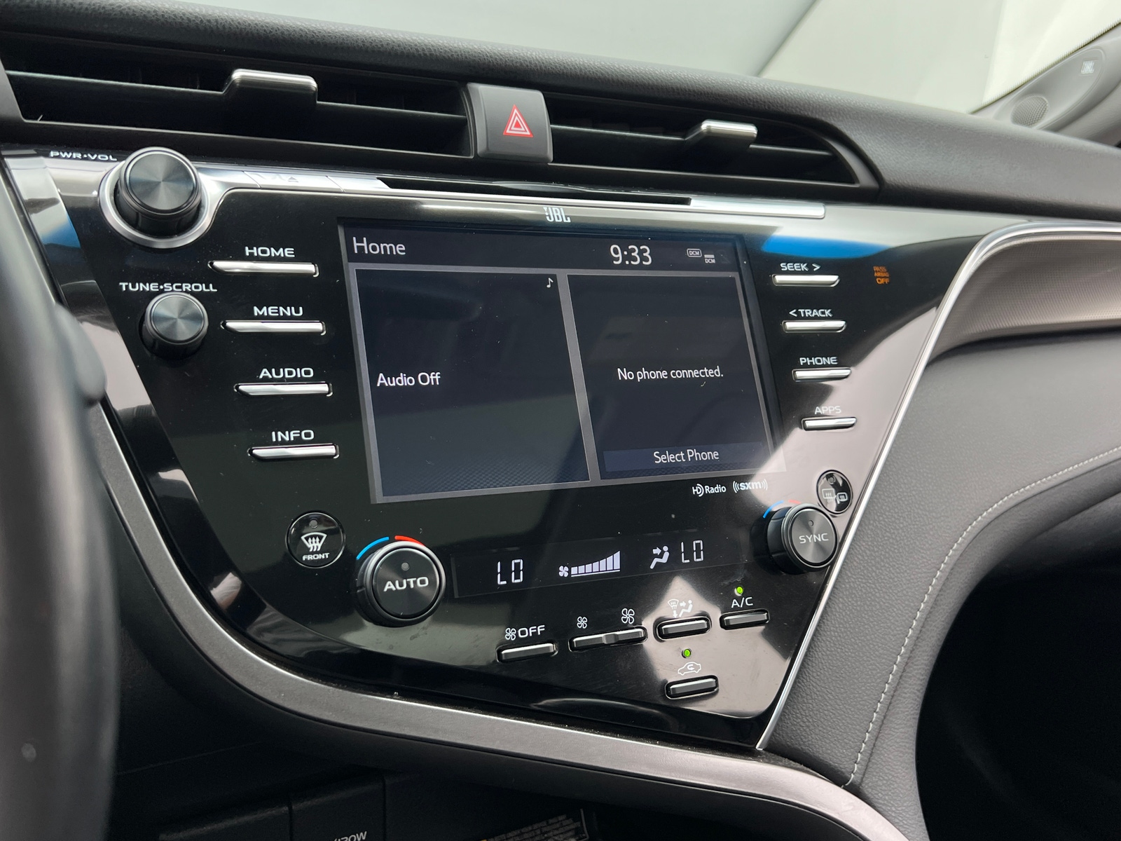 Thumbnail: 2018 Toyota Camry - 3