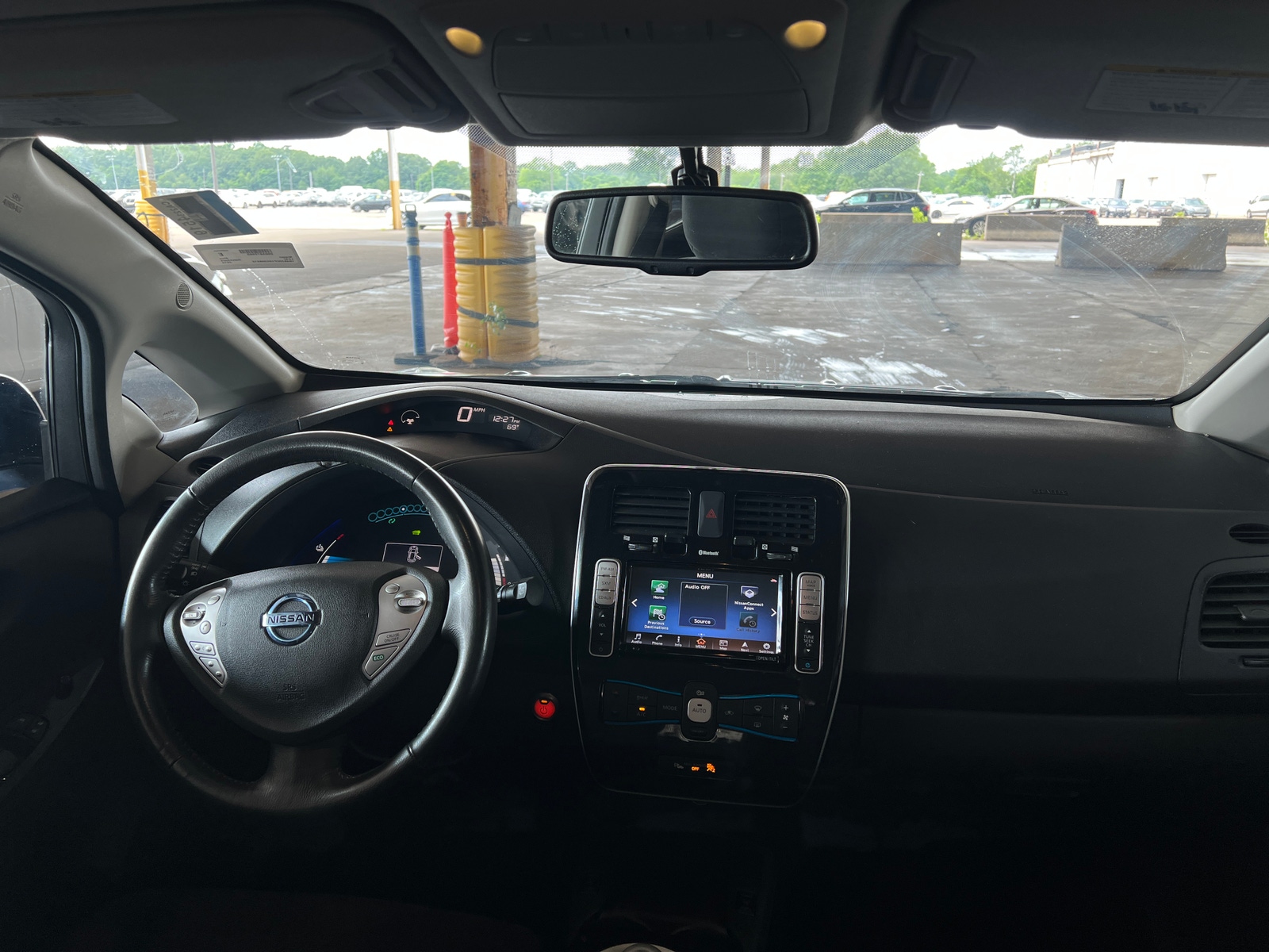 Thumbnail: 2016 Nissan Leaf - 3