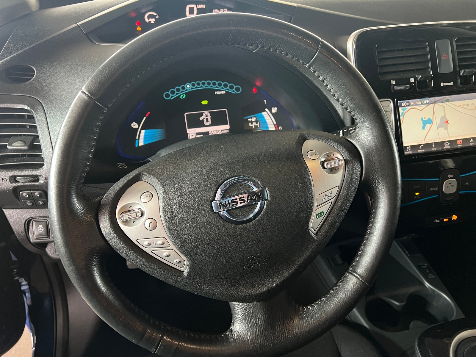 Thumbnail: 2016 Nissan Leaf - 5
