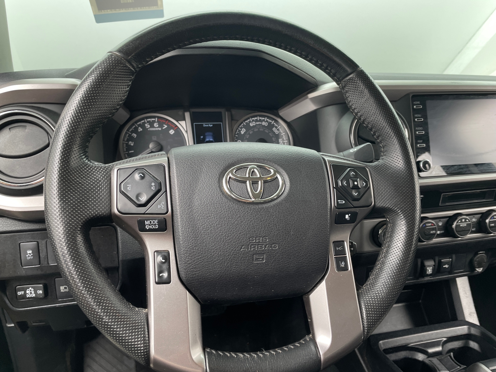 Thumbnail: 2022 Toyota Tacoma - 5