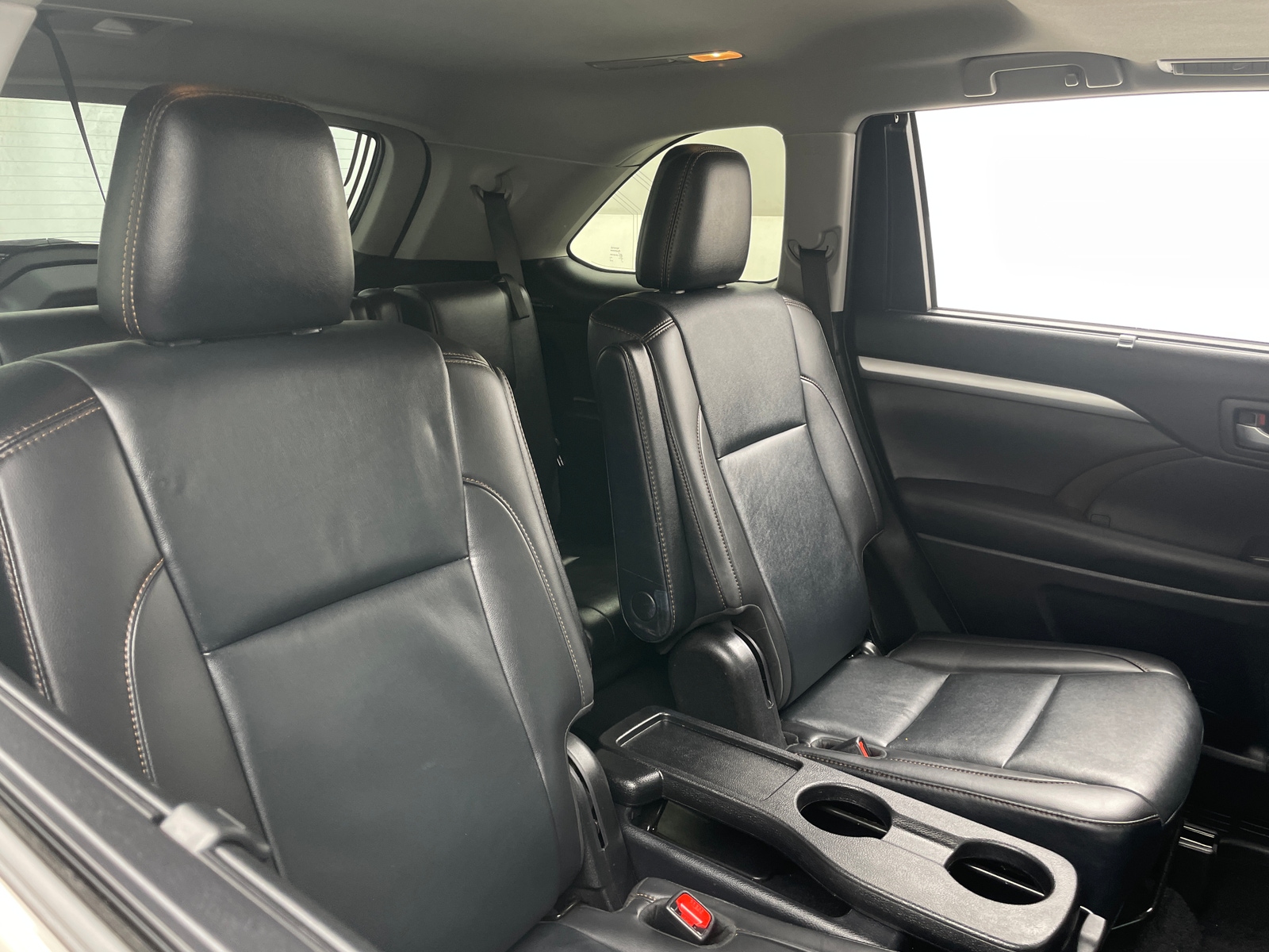 Thumbnail: 2019 Toyota Highlander - 5