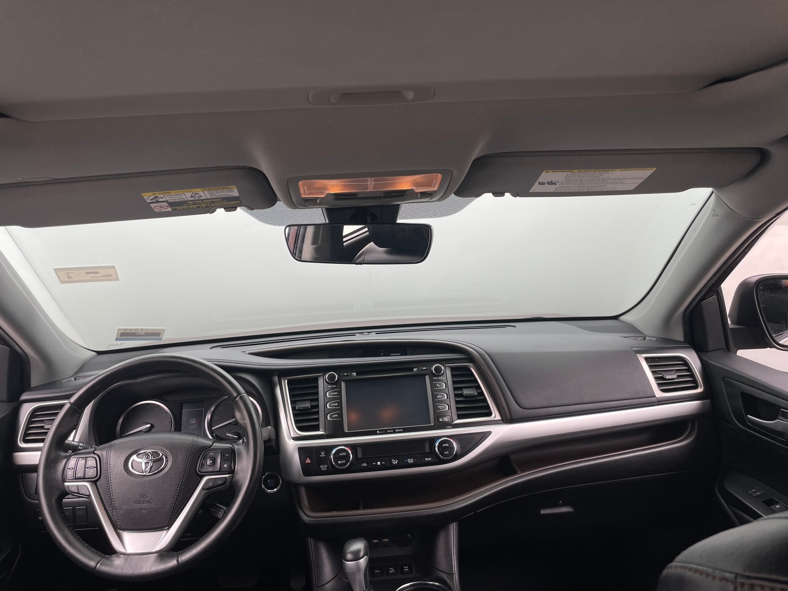 Thumbnail: 2019 Toyota Highlander - 2