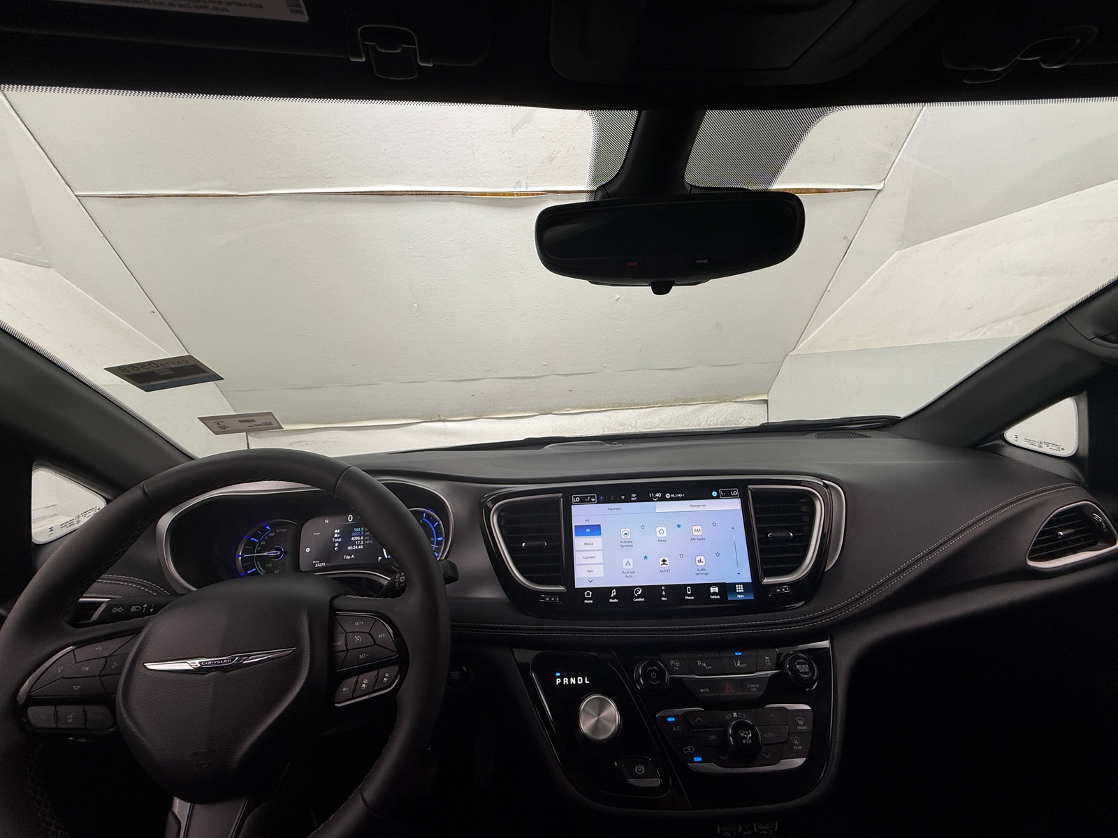 Thumbnail: 2024 Chrysler Pacifica - 2