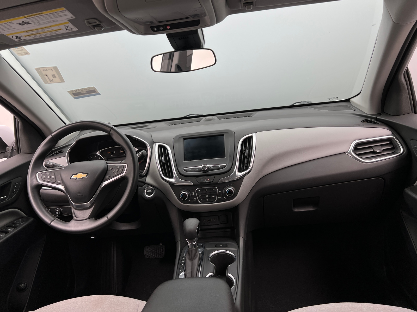 Thumbnail: 2023 Chevrolet Equinox - 3