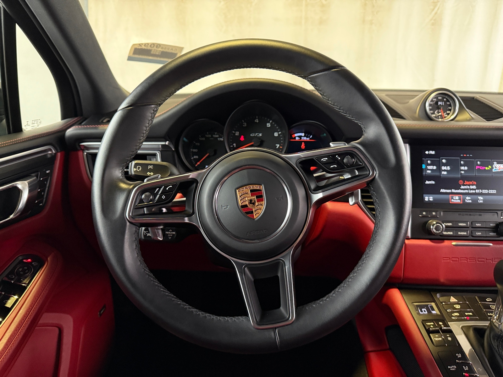 Thumbnail: 2018 Porsche Macan - 4