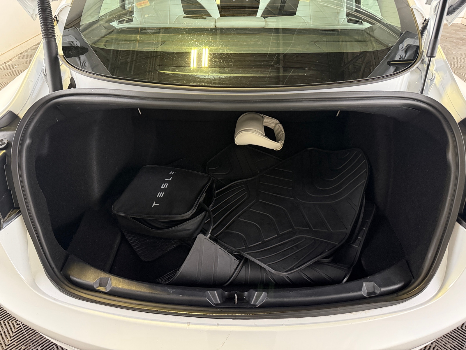Thumbnail: 2021 Tesla Model 3 - 6