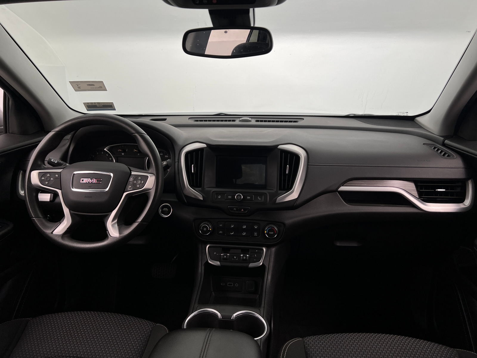 Thumbnail: 2022 GMC Terrain - 3