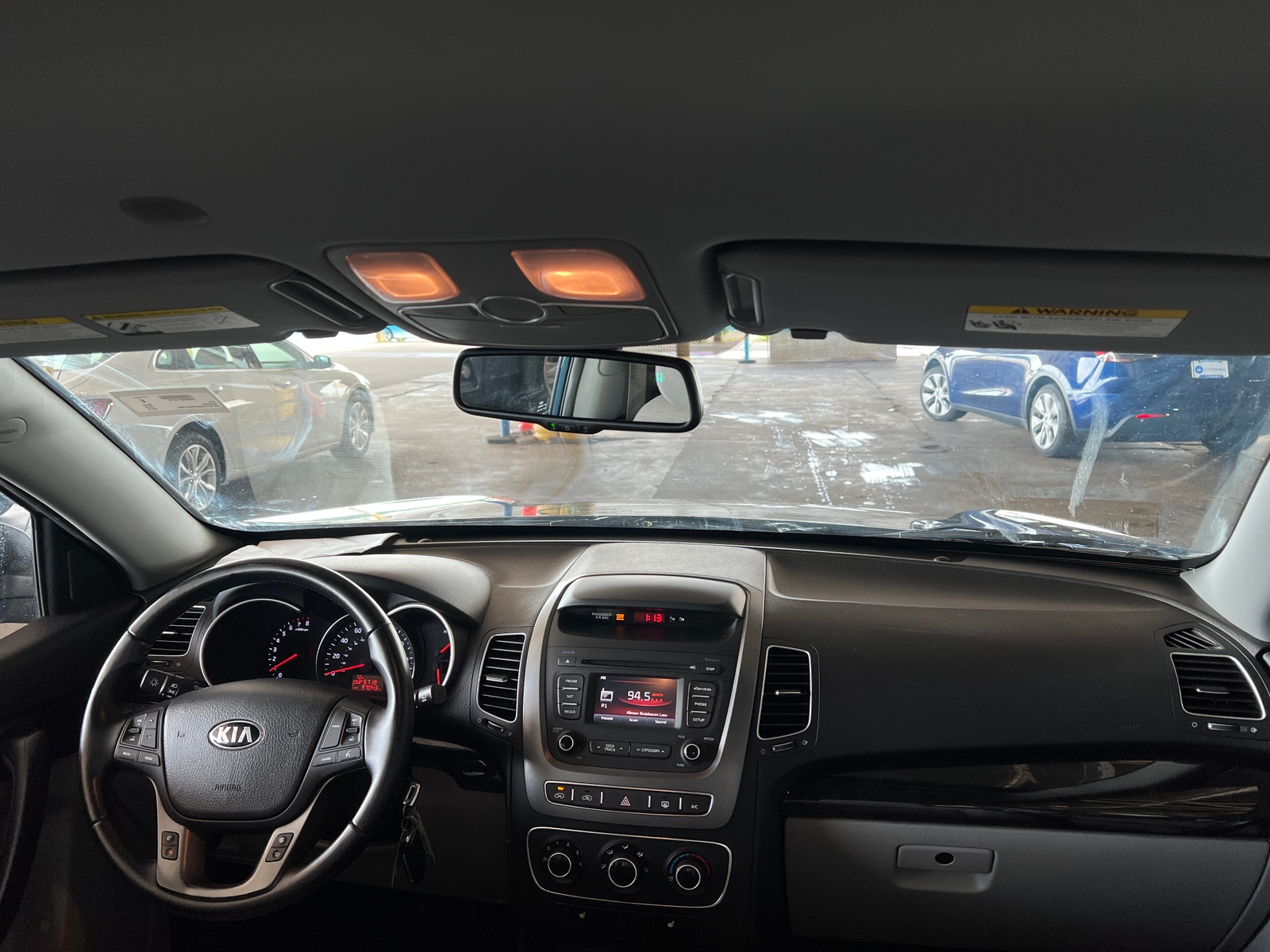 Thumbnail: 2015 Kia Sorento - 3
