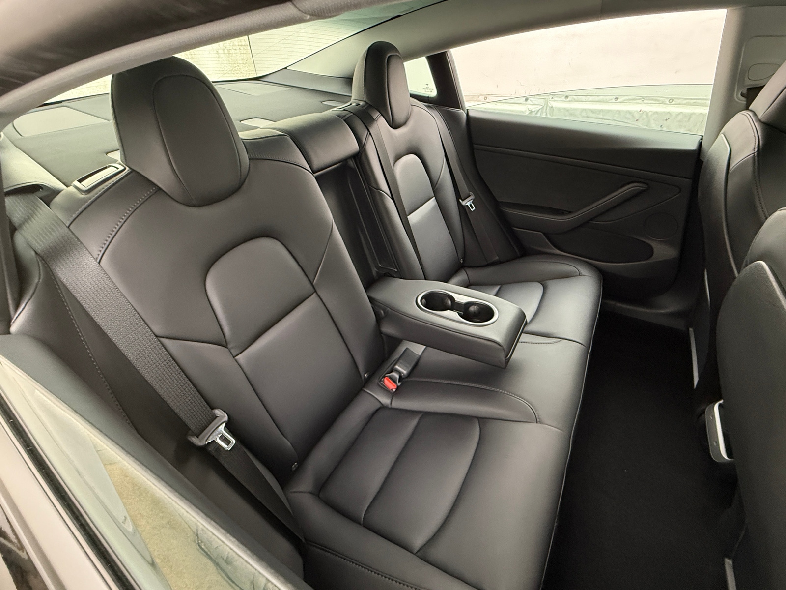 Thumbnail: 2021 Tesla Model 3 - 4