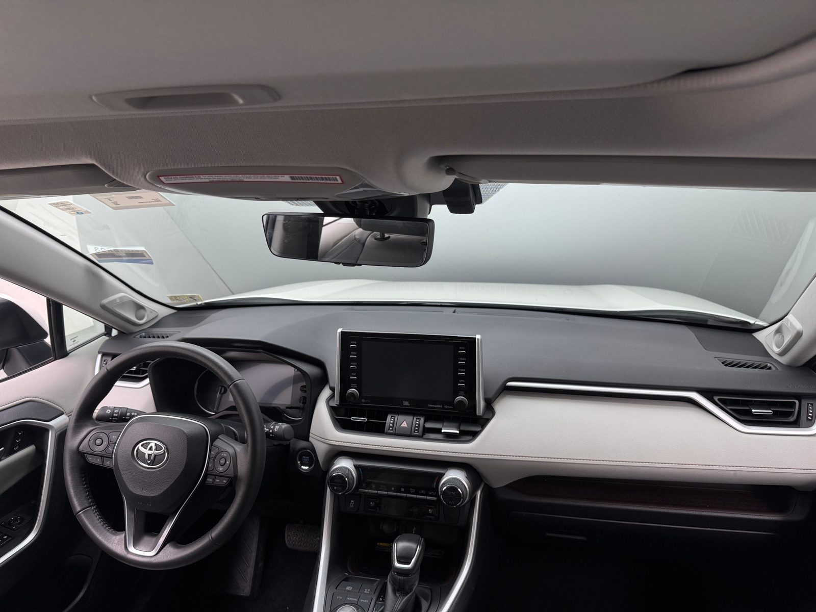 Thumbnail: 2020 Toyota RAV4 - 3