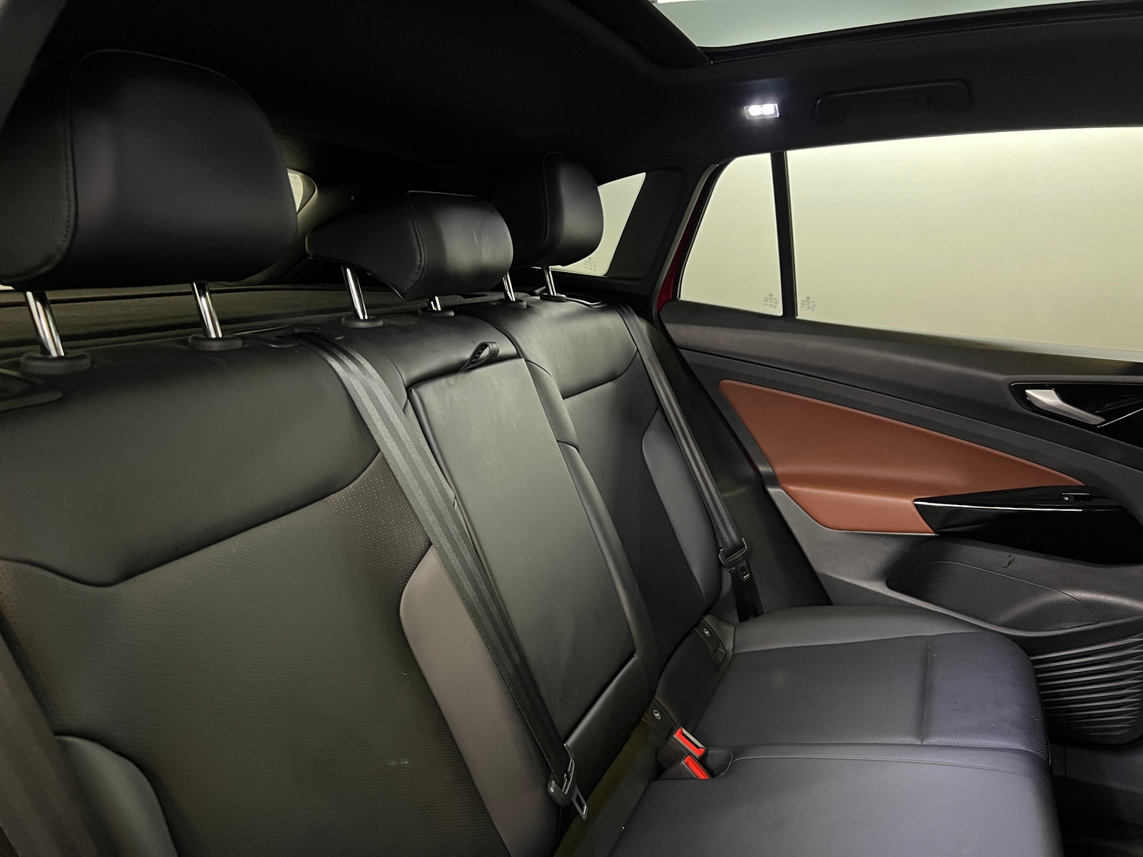 Thumbnail: 2022 Volkswagen ID.4 - 5