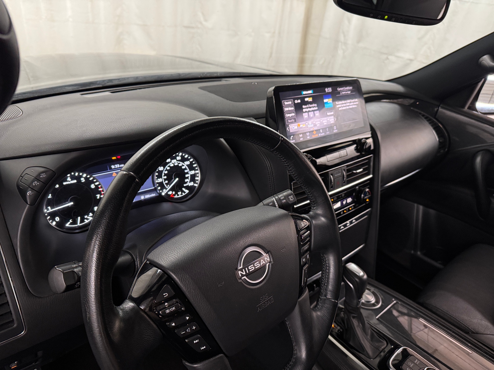 Thumbnail: 2023 Nissan Armada - 2
