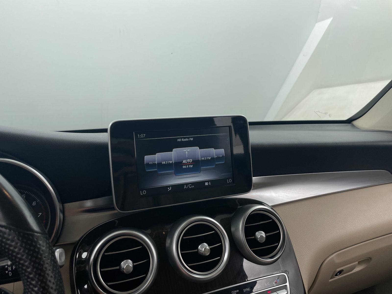 Thumbnail: 2019 Mercedes-Benz GLC - 3