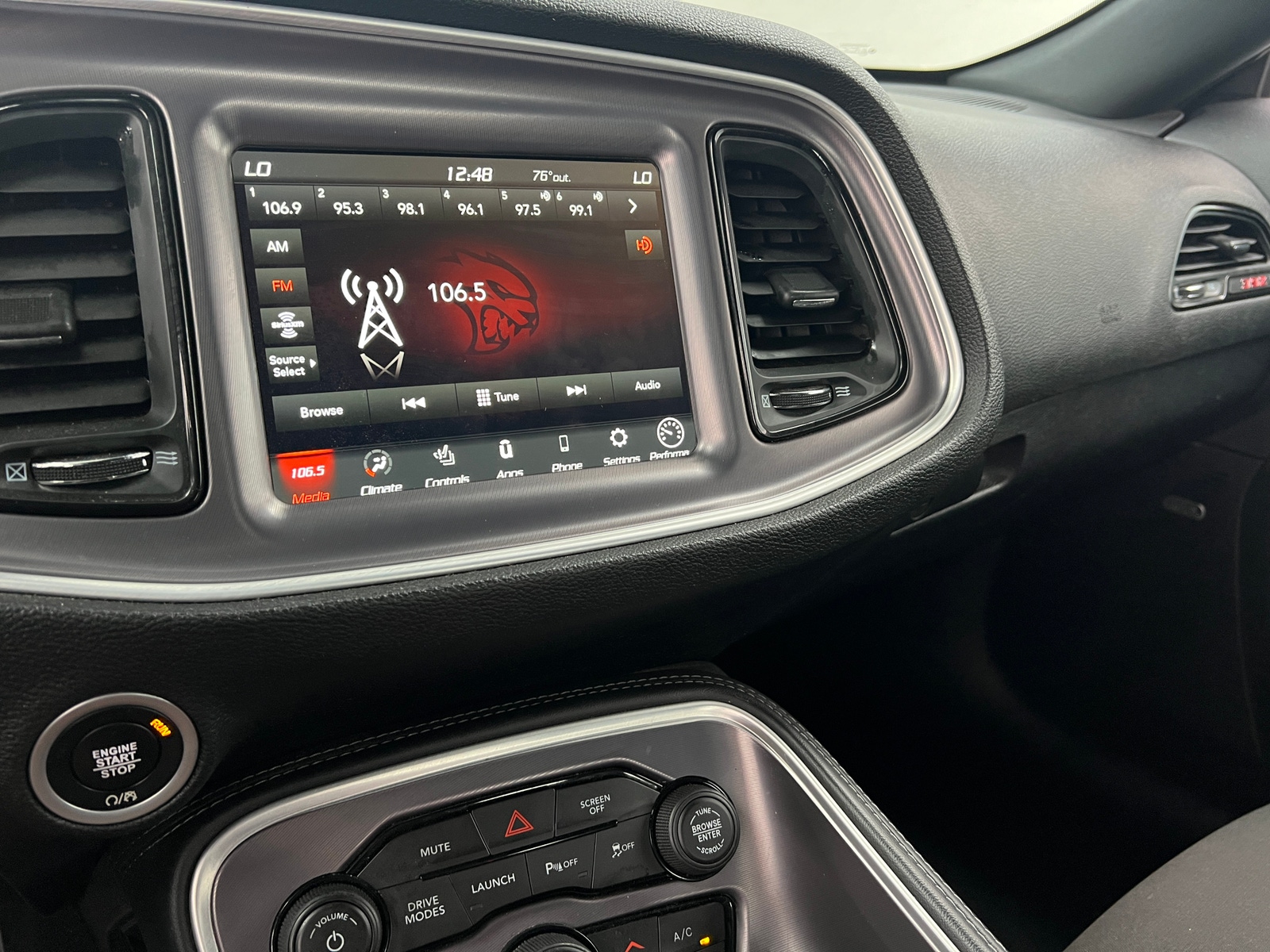 Thumbnail: 2020 Dodge Challenger - 3