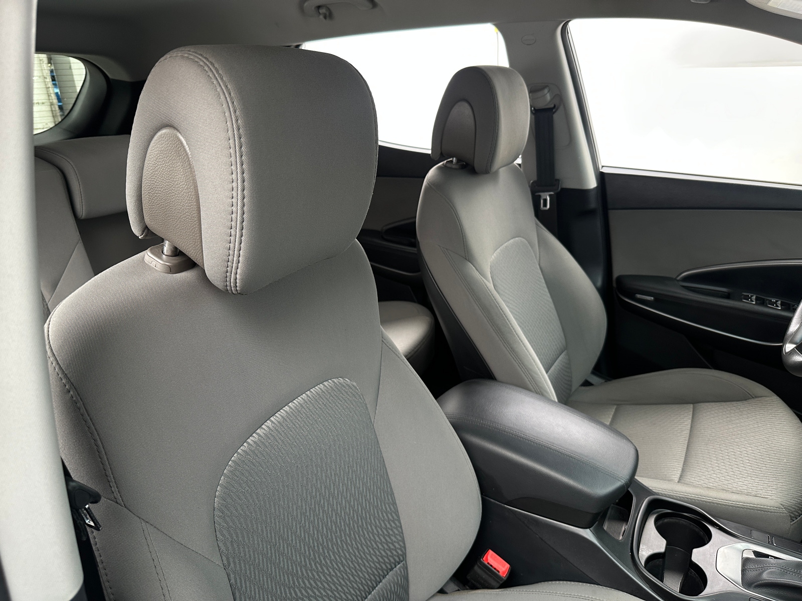 Thumbnail: 2018 Hyundai Santa Fe - 2