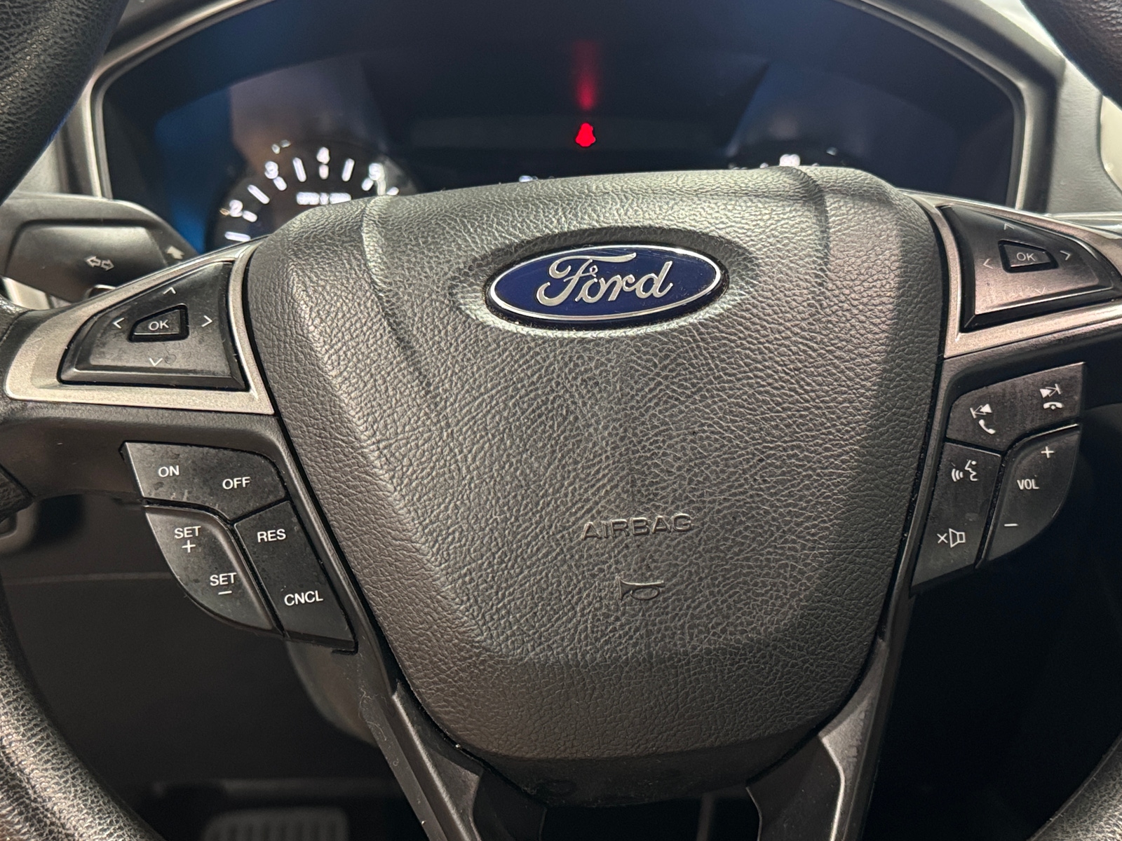 Thumbnail: 2017 Ford Fusion - 5
