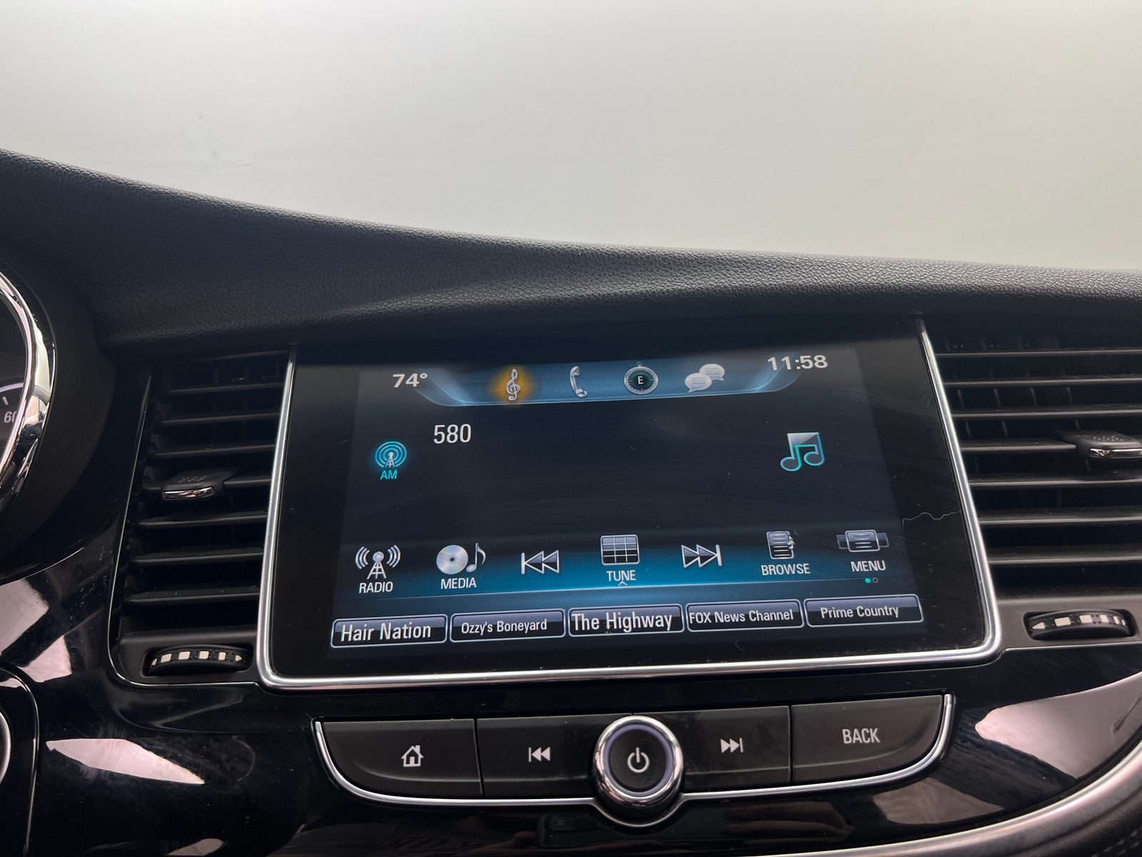 Thumbnail: 2018 Buick Encore - 3