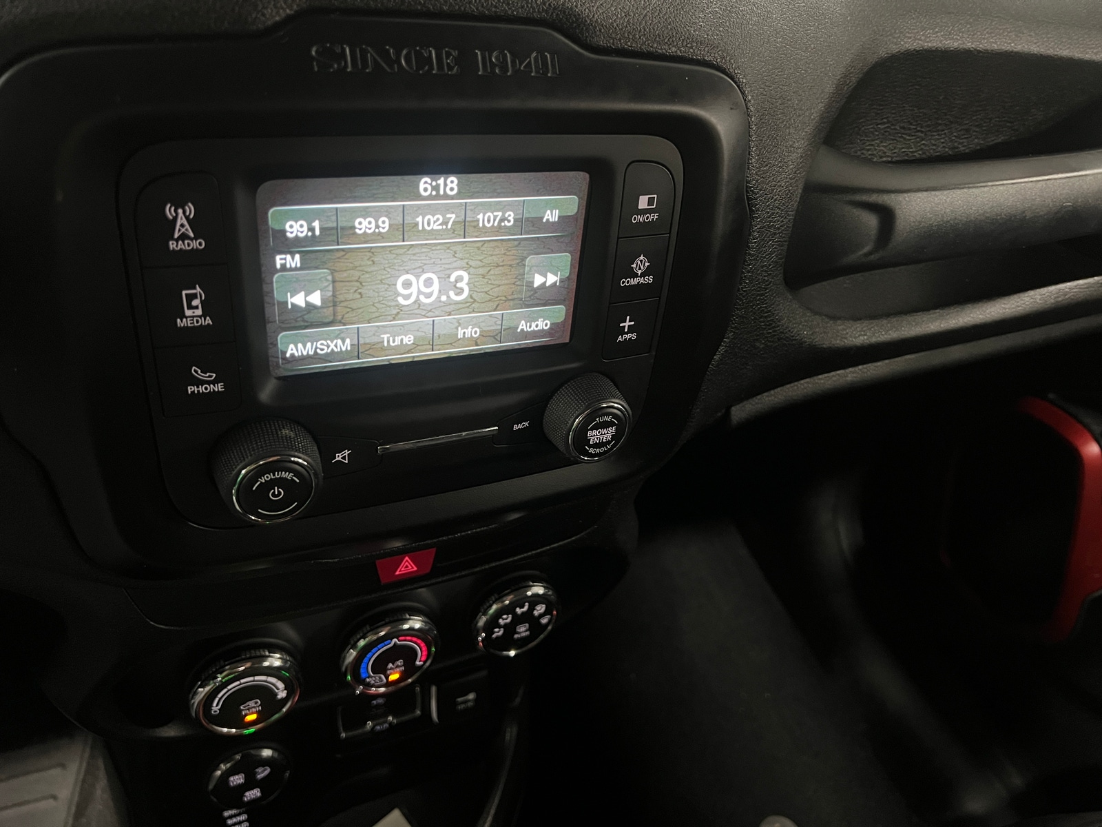 Thumbnail: 2016 Jeep Renegade - 4