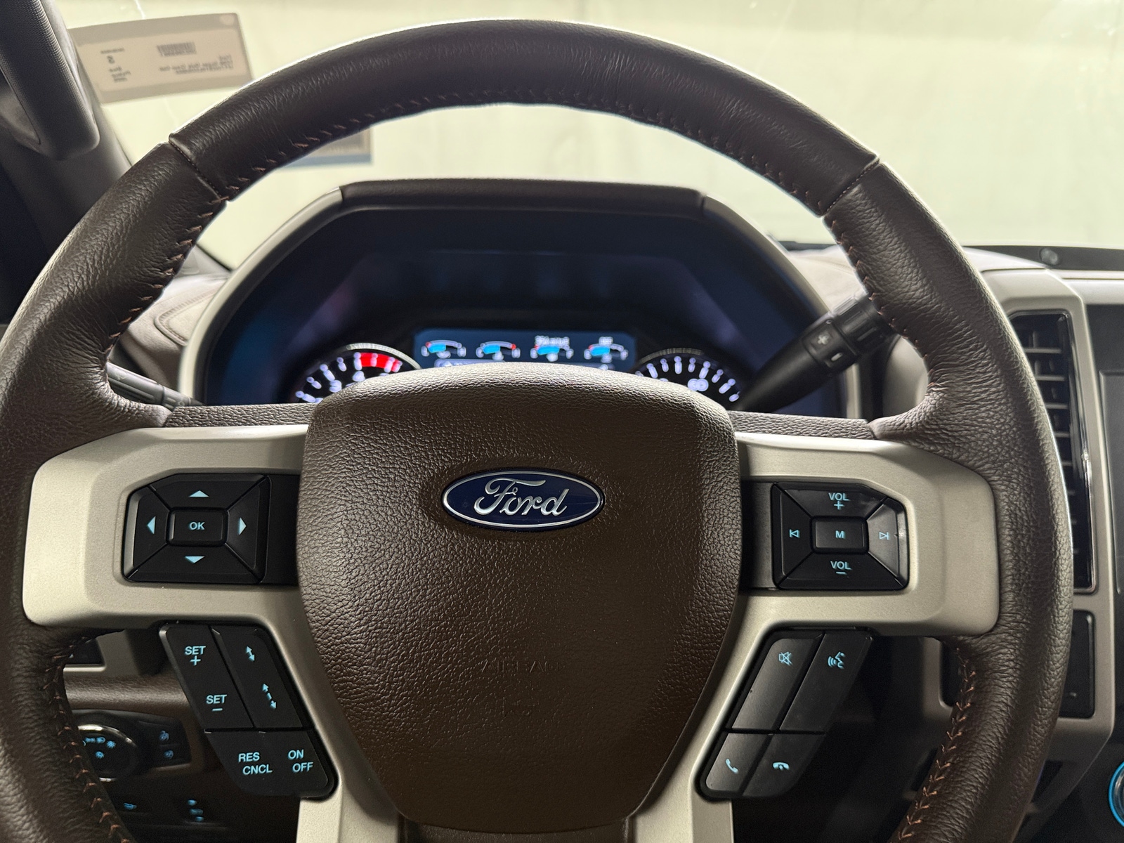 Thumbnail: 2020 Ford Econoline - 5