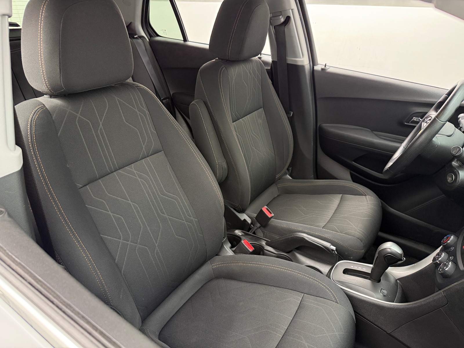 Thumbnail: 2018 Chevrolet Trax - 2