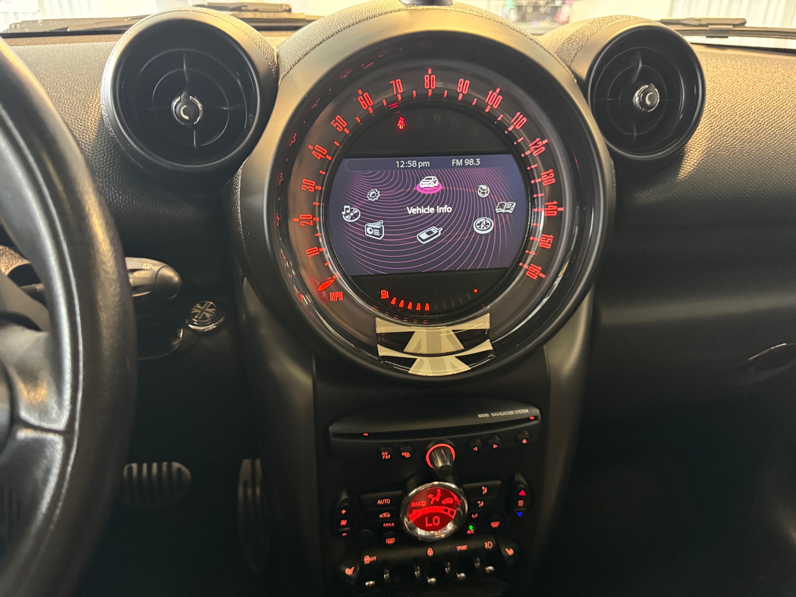 Thumbnail: 2015 MINI Cooper Paceman - 3