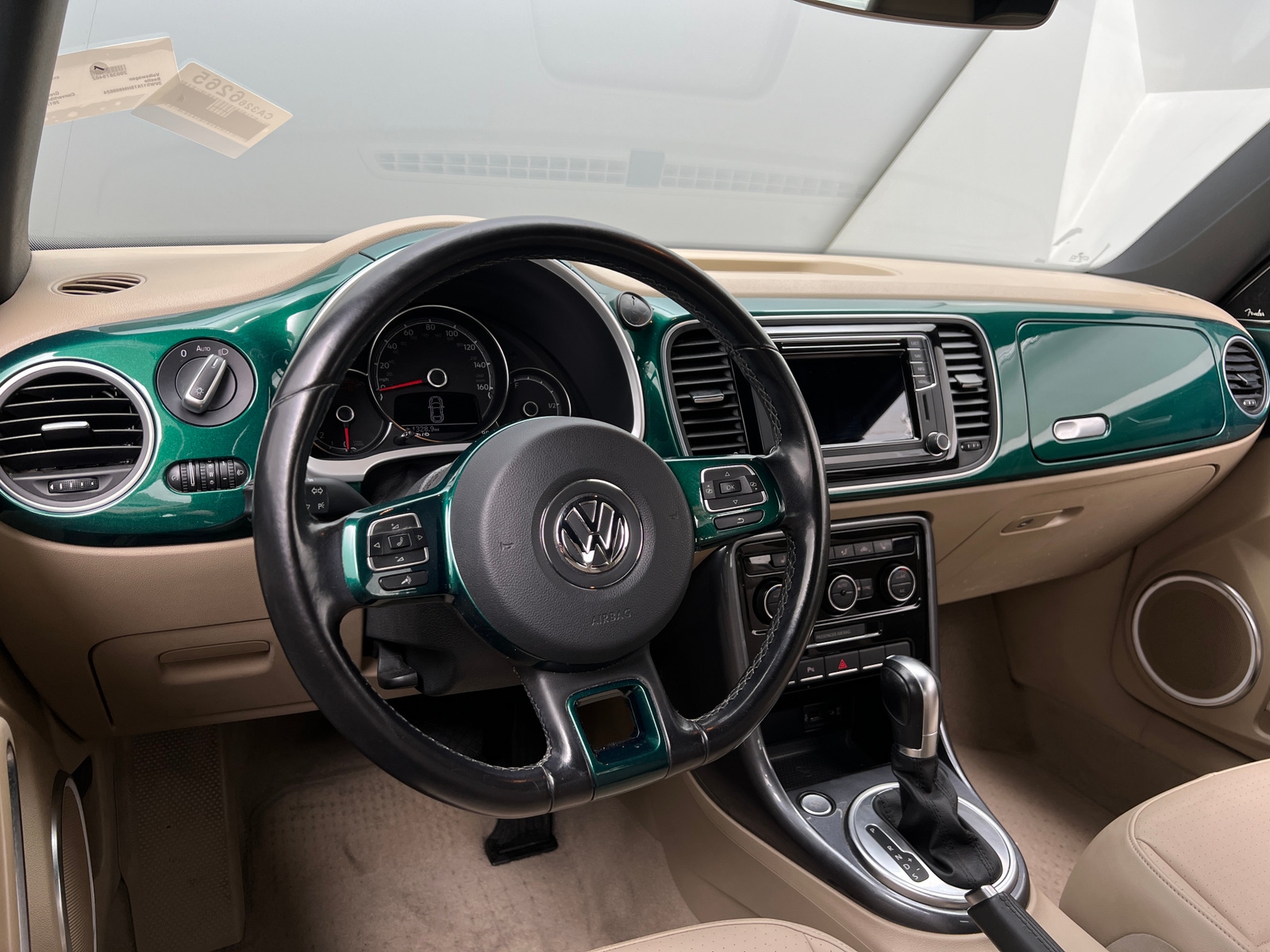 Thumbnail: 2017 Volkswagen Beetle - 5