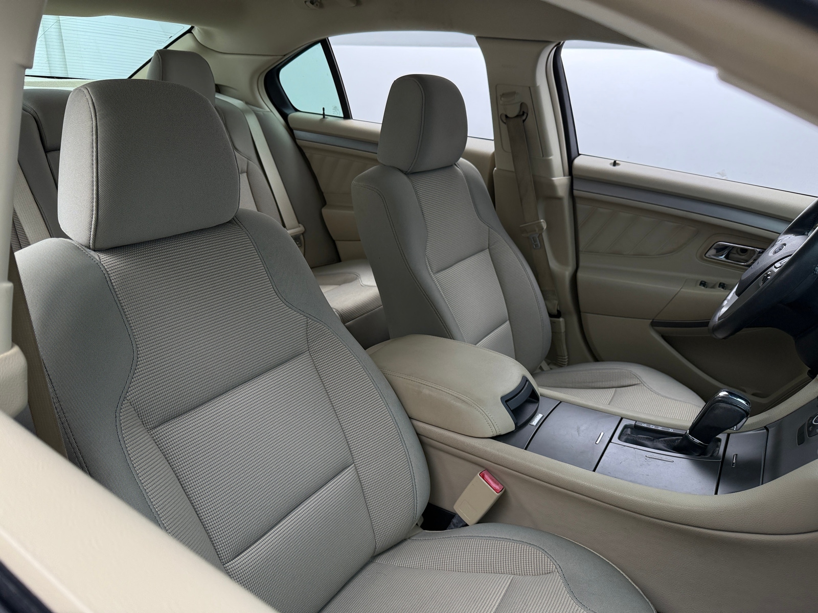 Thumbnail: 2015 Ford Taurus - 2