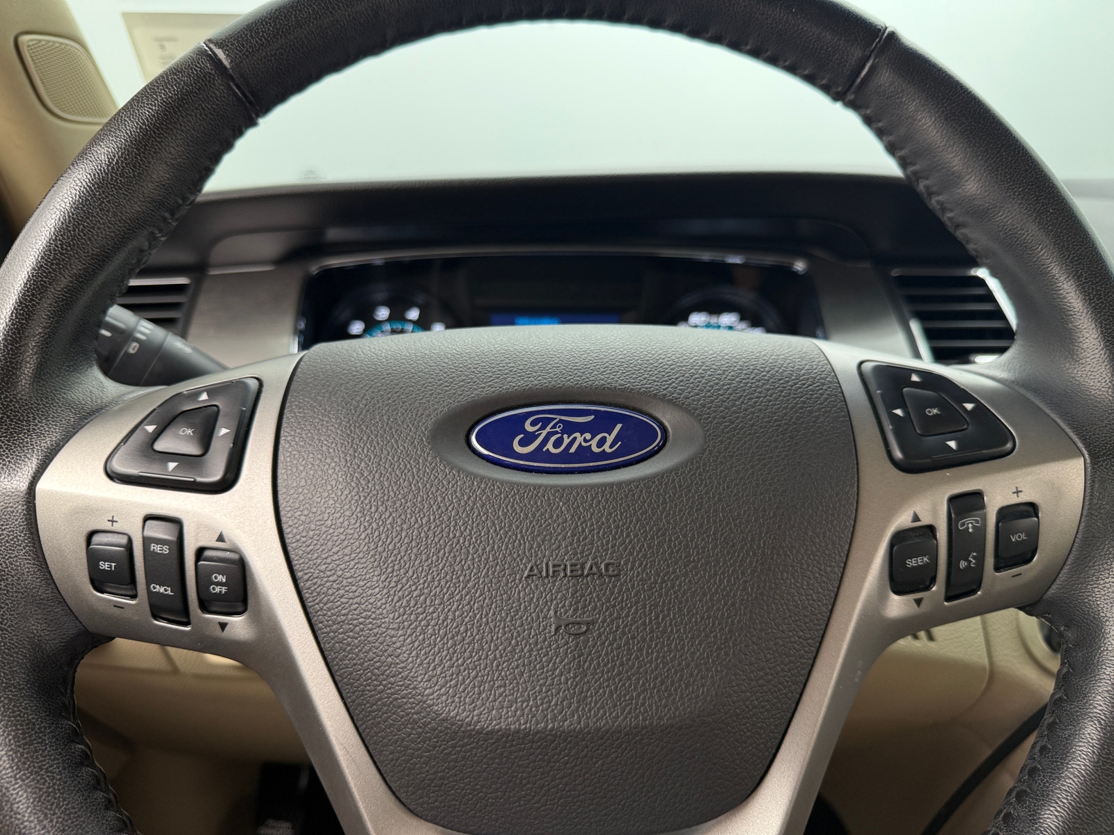 Thumbnail: 2015 Ford Taurus - 5