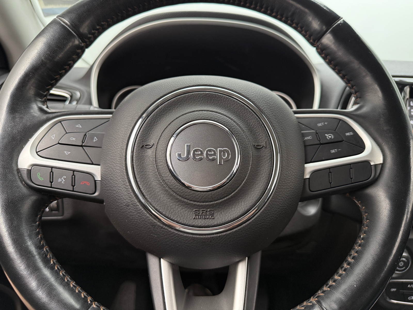 Thumbnail: 2020 Jeep Compass - 4