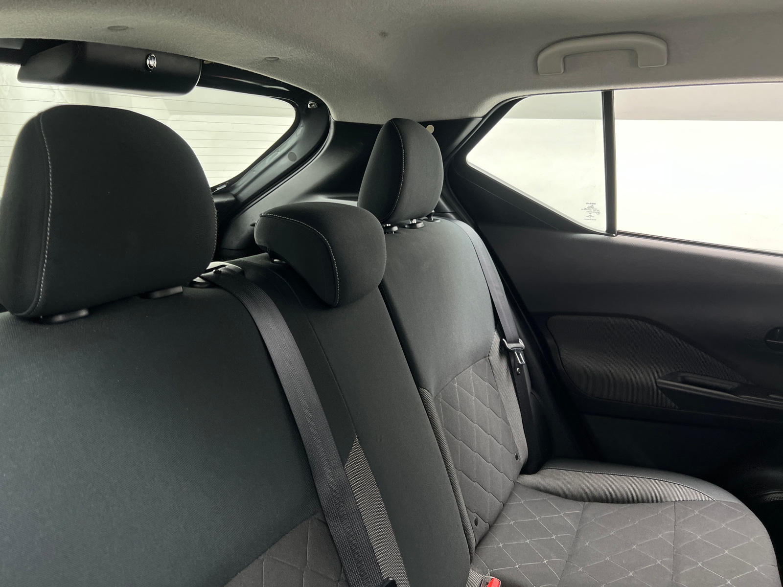 Thumbnail: 2019 Nissan Kicks - 6