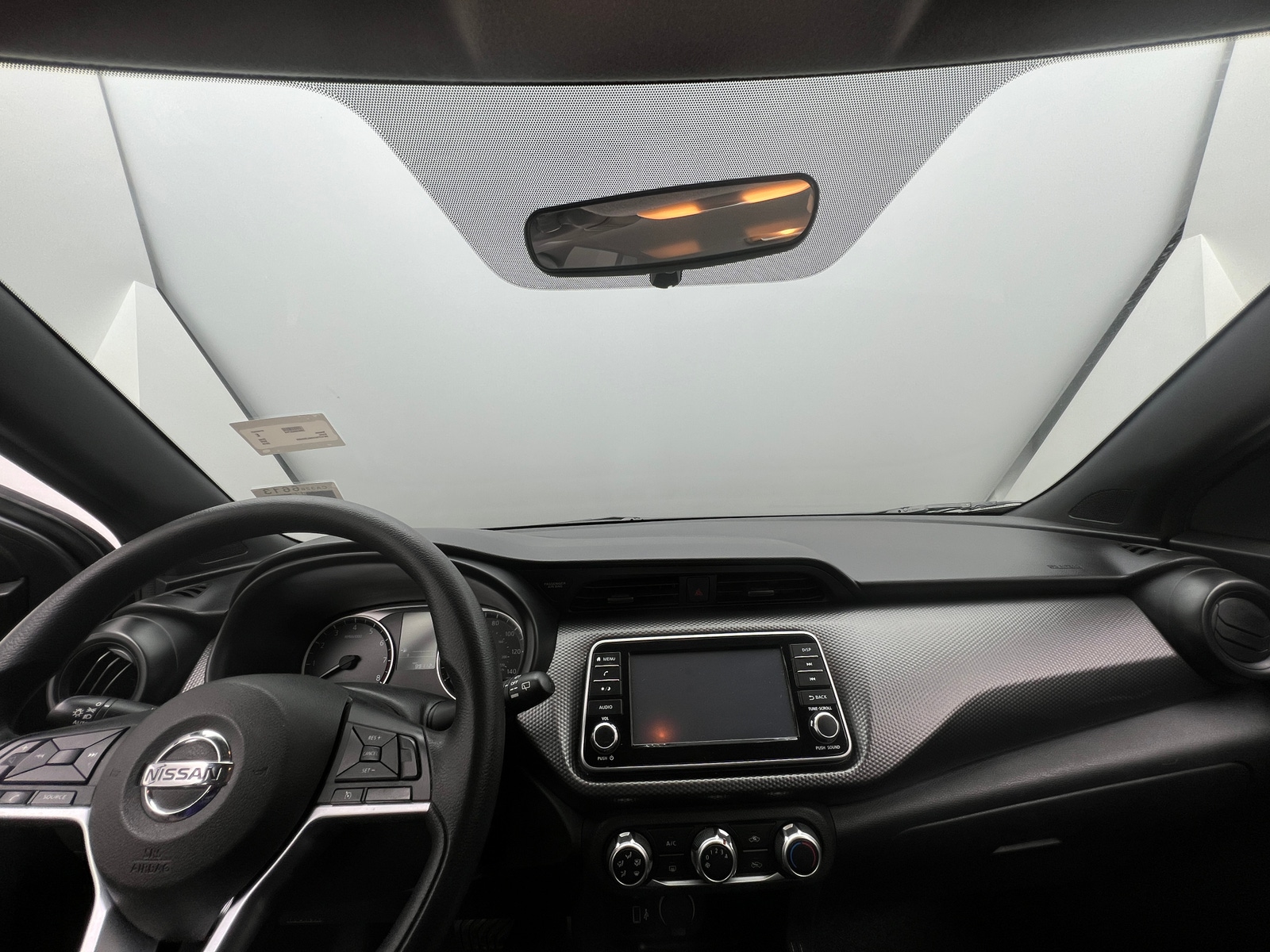 Thumbnail: 2019 Nissan Kicks - 3