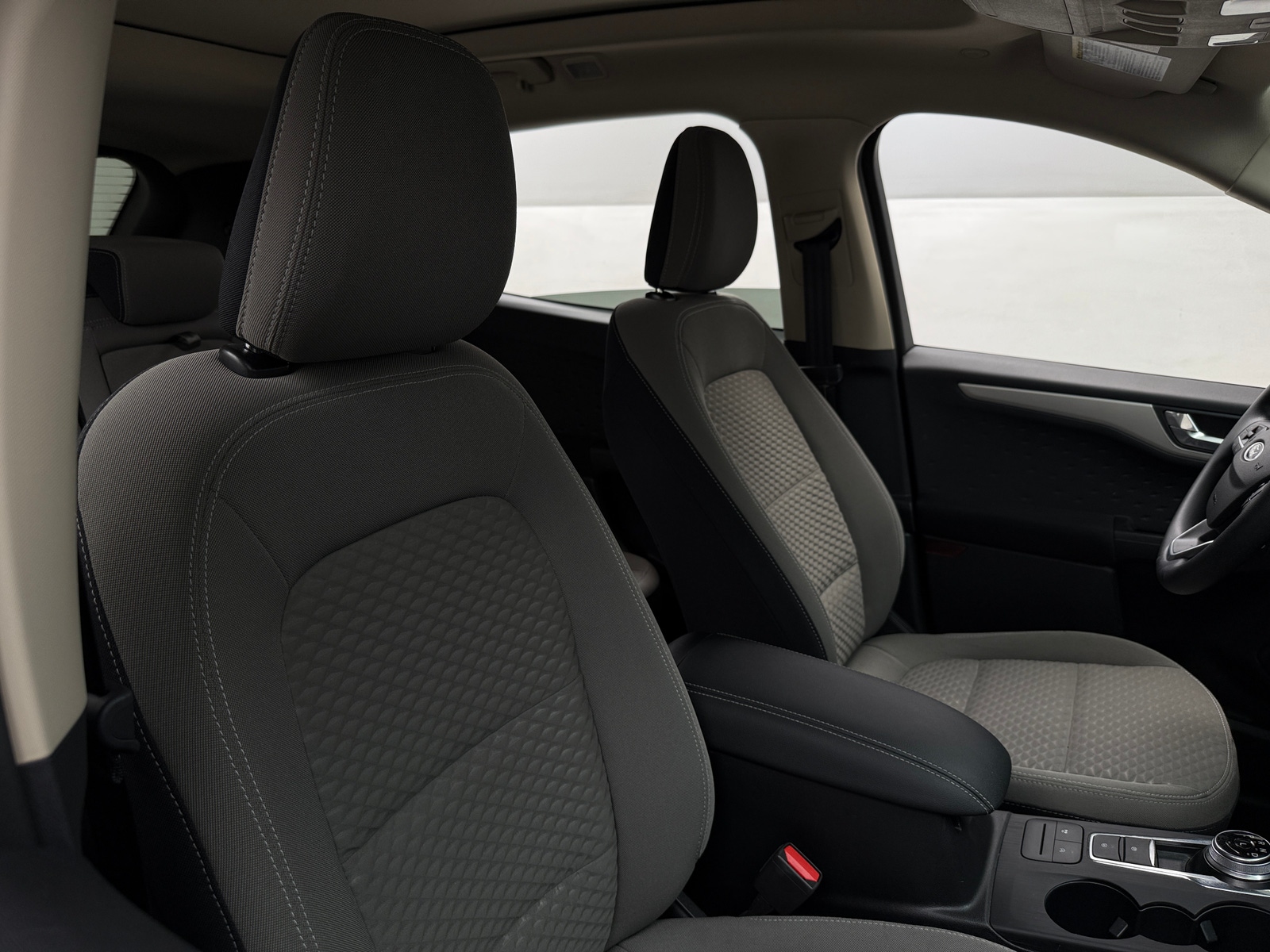 Thumbnail: 2020 Ford Escape - 2