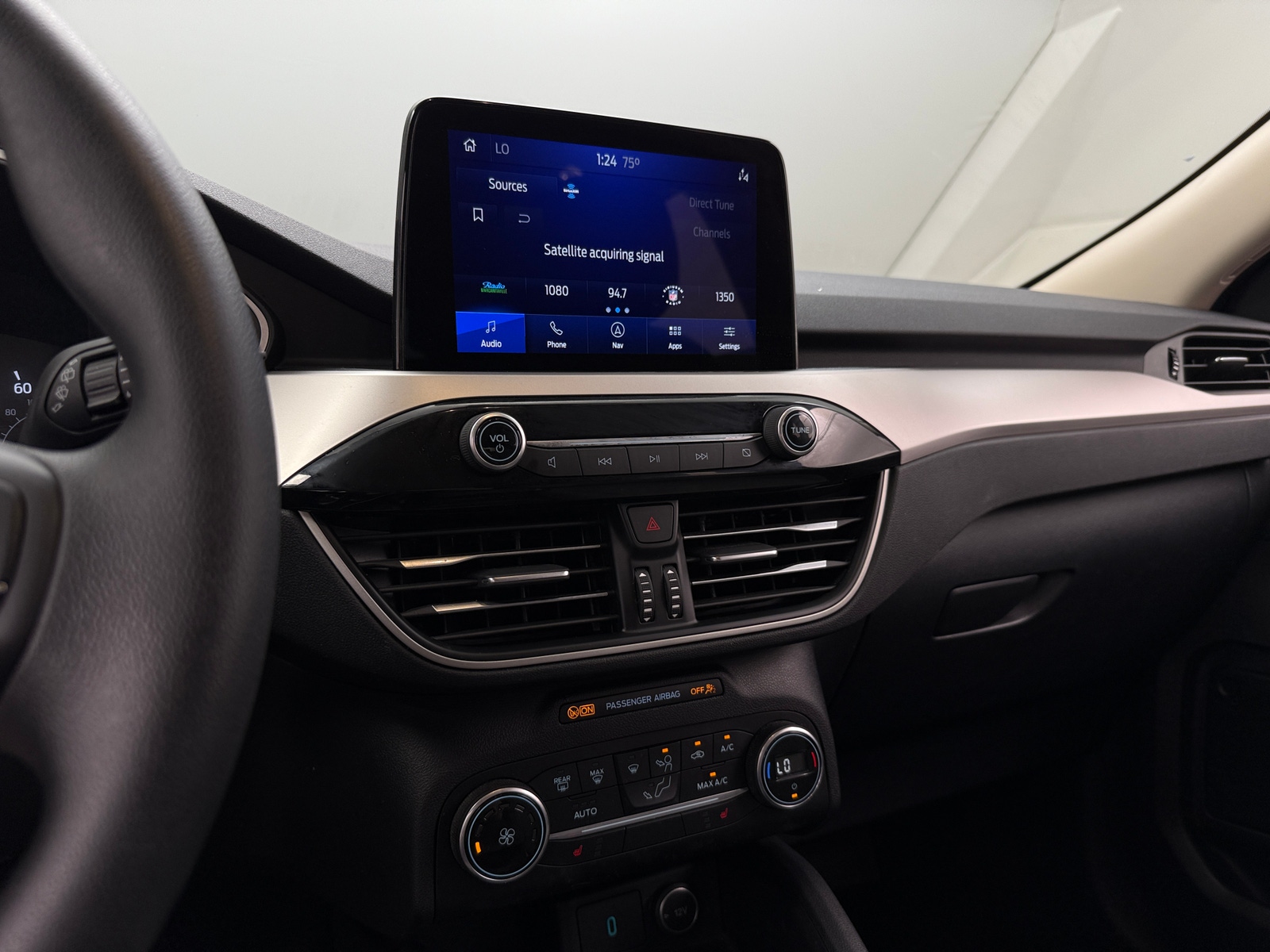 Thumbnail: 2020 Ford Escape - 4