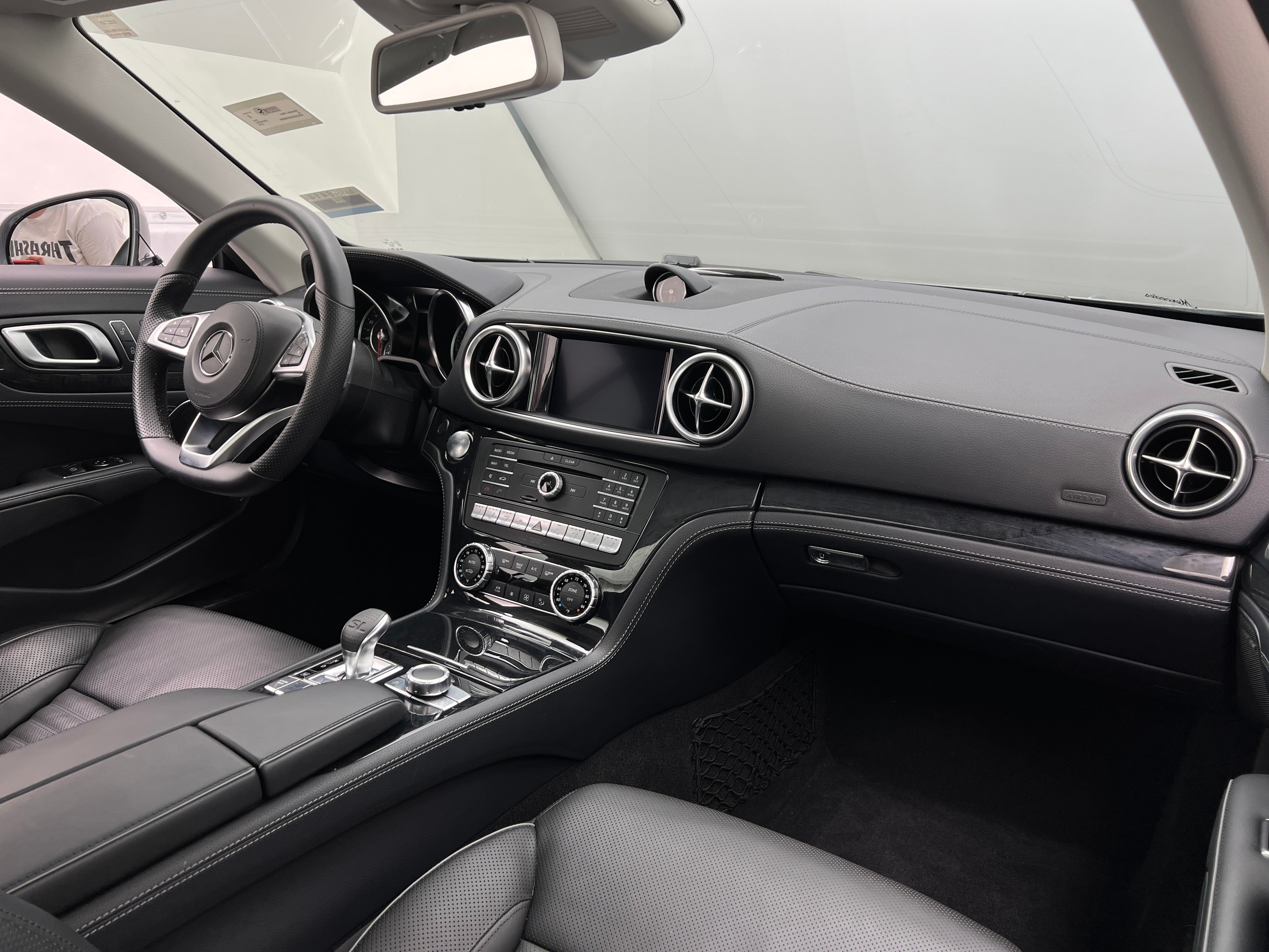 Thumbnail: 2019 Mercedes-Benz SL-Class - 2