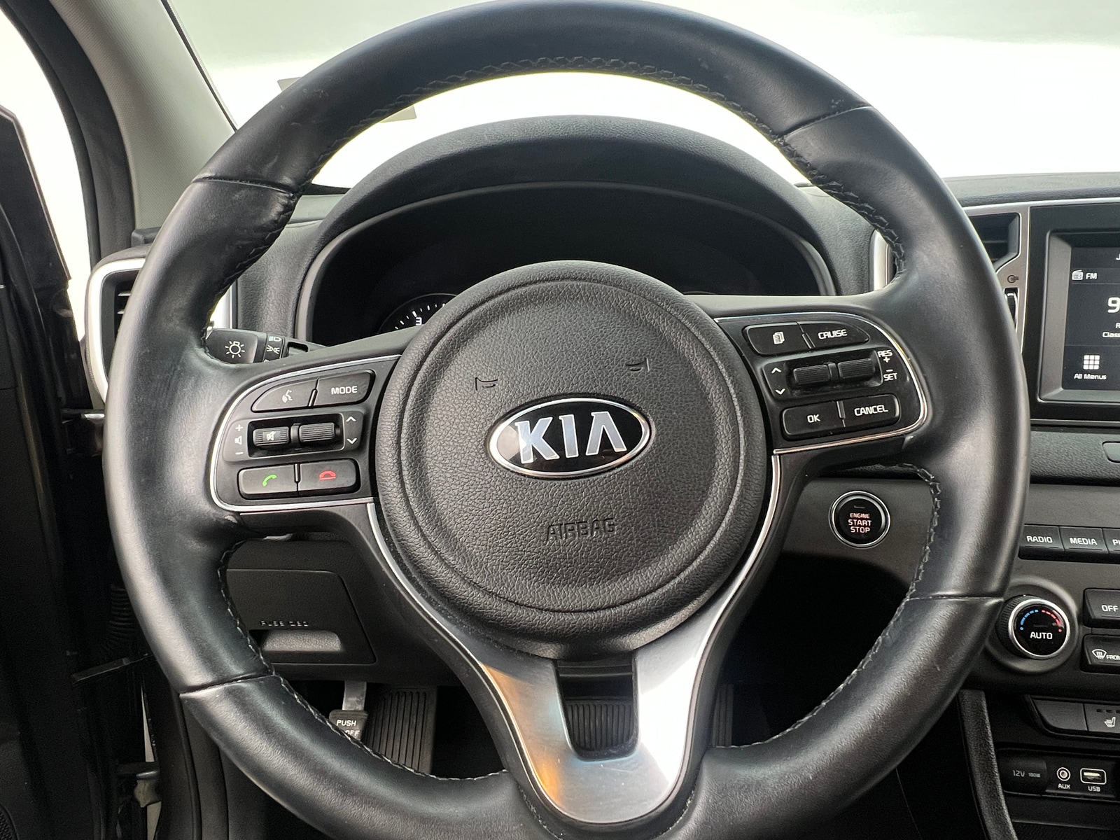 Thumbnail: 2017 Kia Sportage - 4