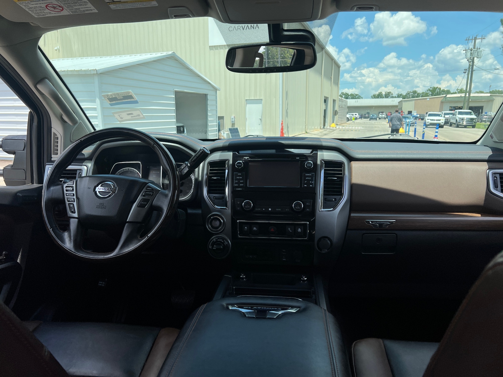 Thumbnail: 2018 Nissan Titan - 2