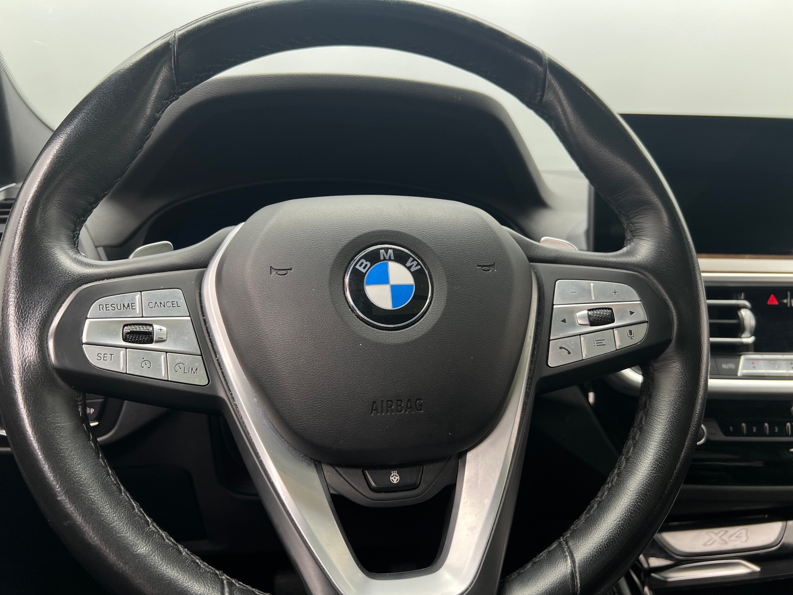 Thumbnail: 2023 BMW X4 - 4