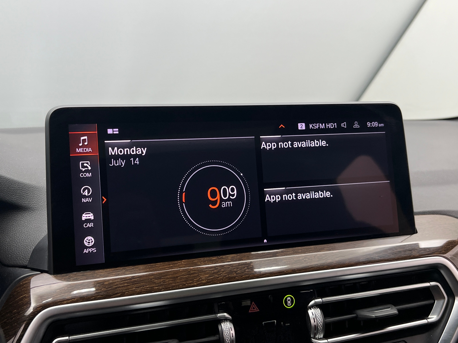 Thumbnail: 2023 BMW X4 - 3