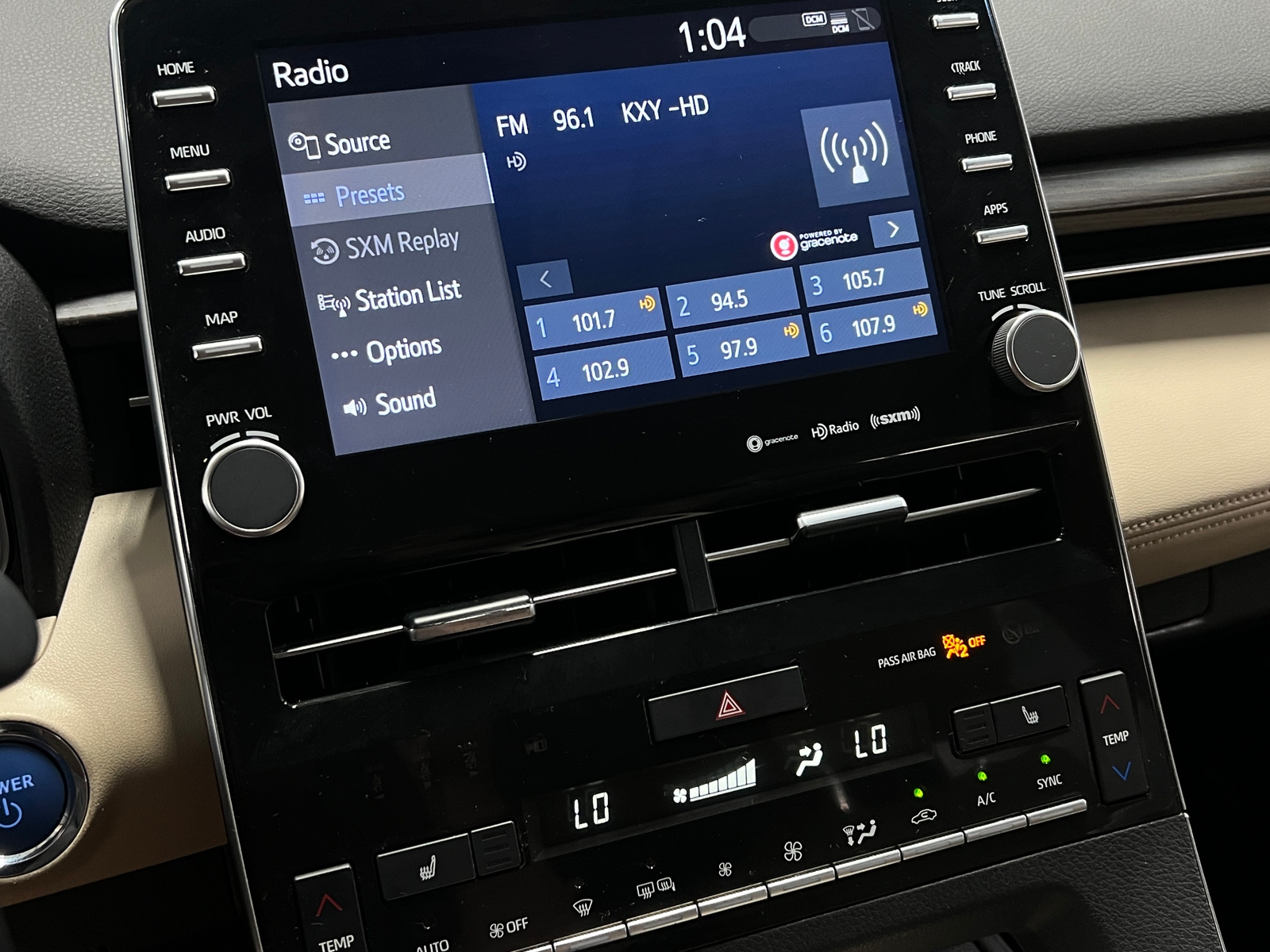 Thumbnail: 2021 Toyota Avalon - 4