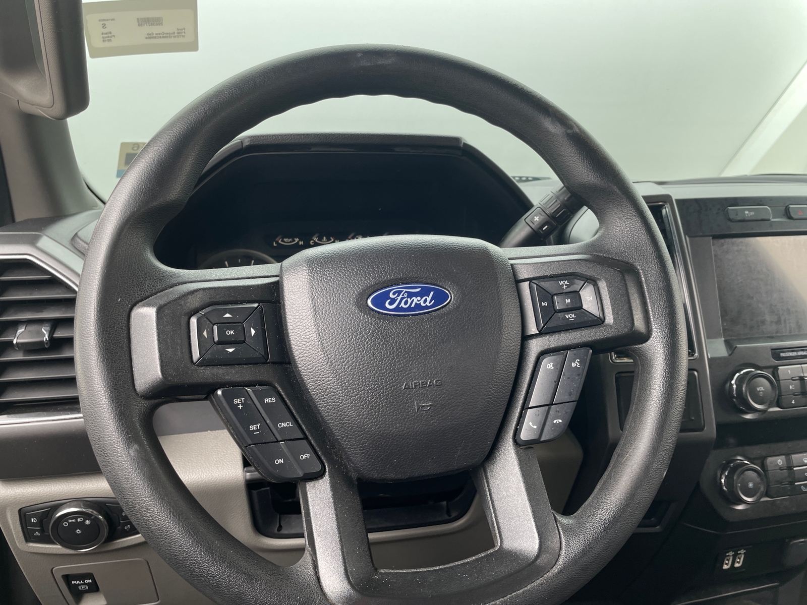 Thumbnail: 2019 Ford Econoline - 5