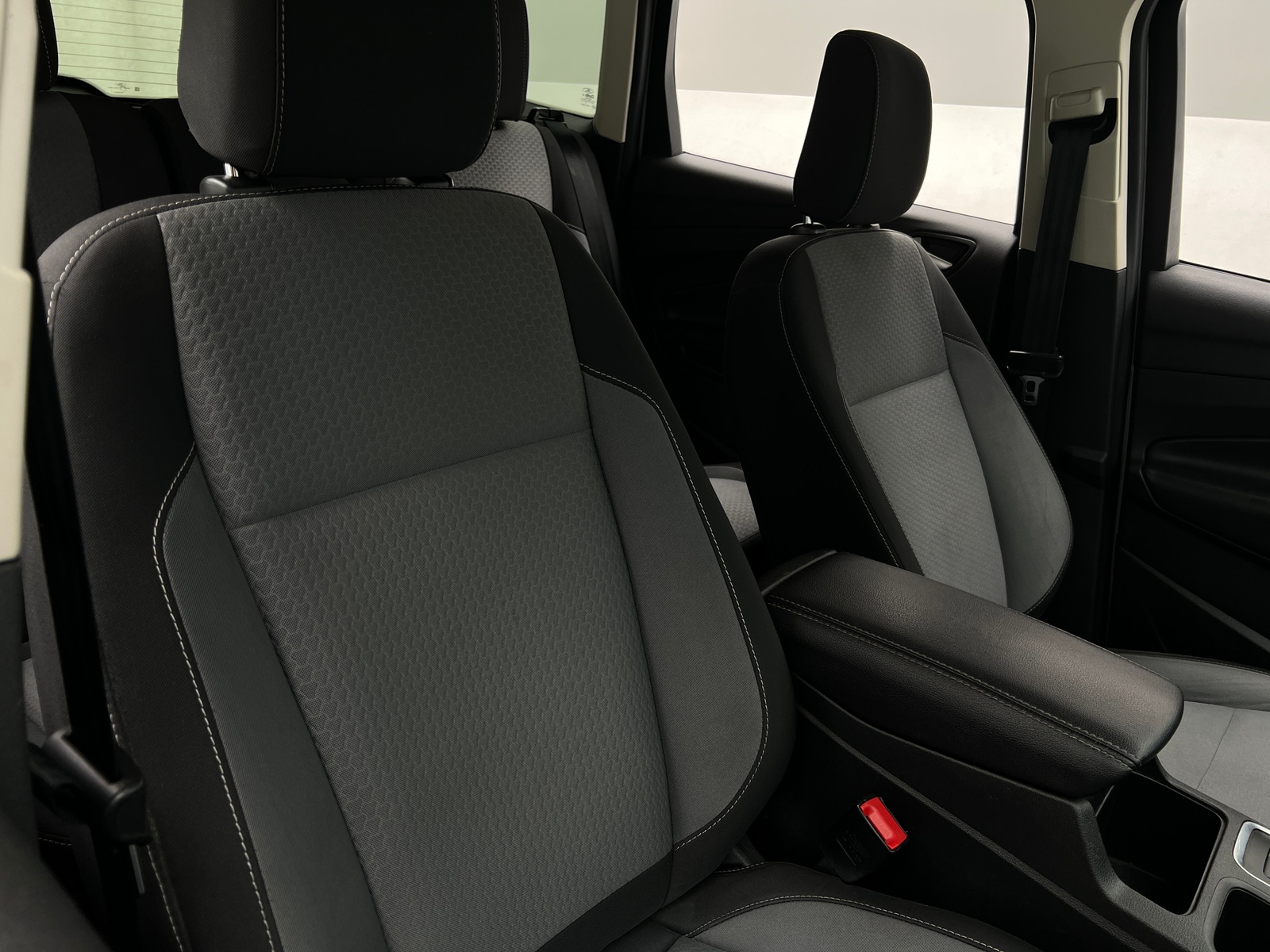 Thumbnail: 2018 Ford Escape - 2