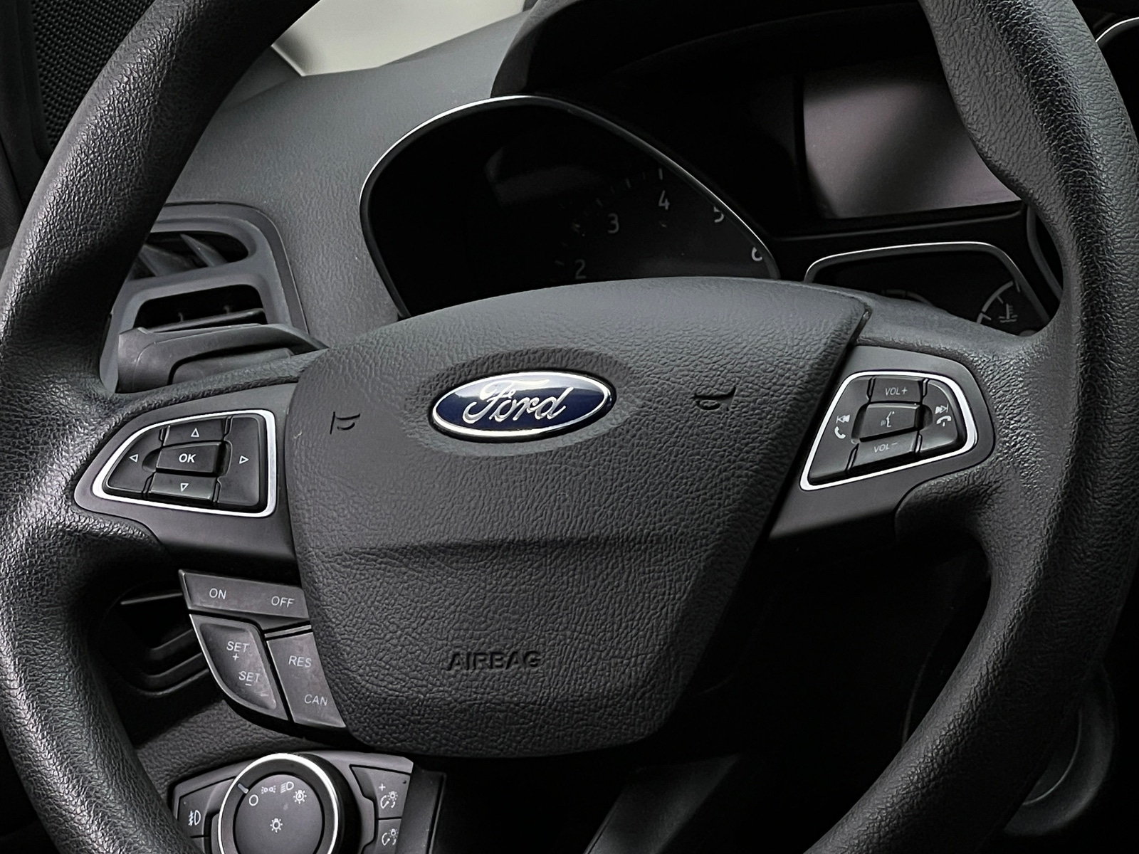 Thumbnail: 2018 Ford Escape - 5