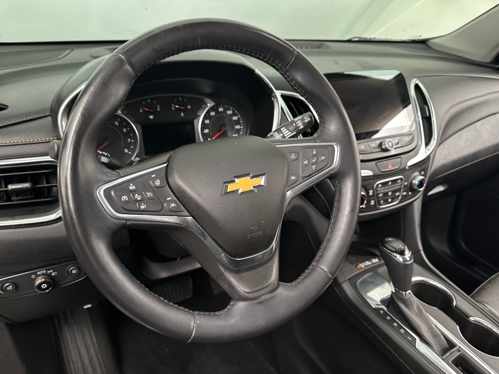 Thumbnail: 2018 Chevrolet Equinox - 4