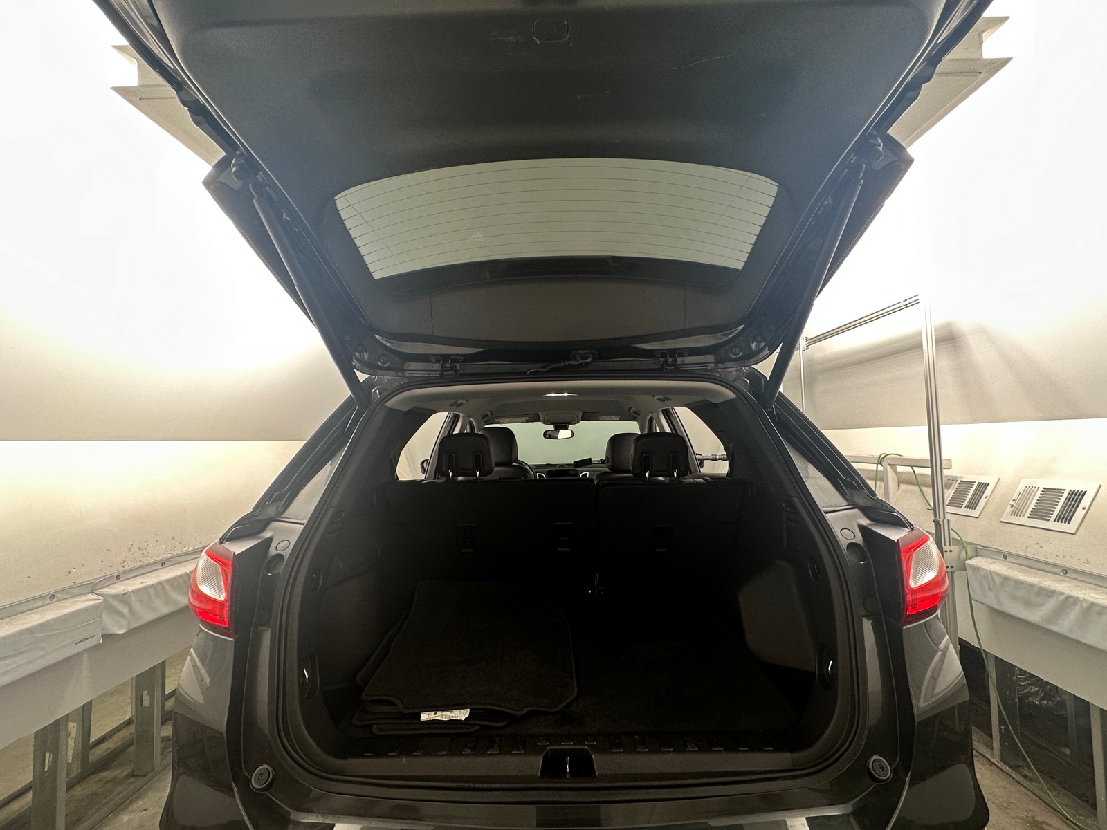 Thumbnail: 2018 Chevrolet Equinox - 6