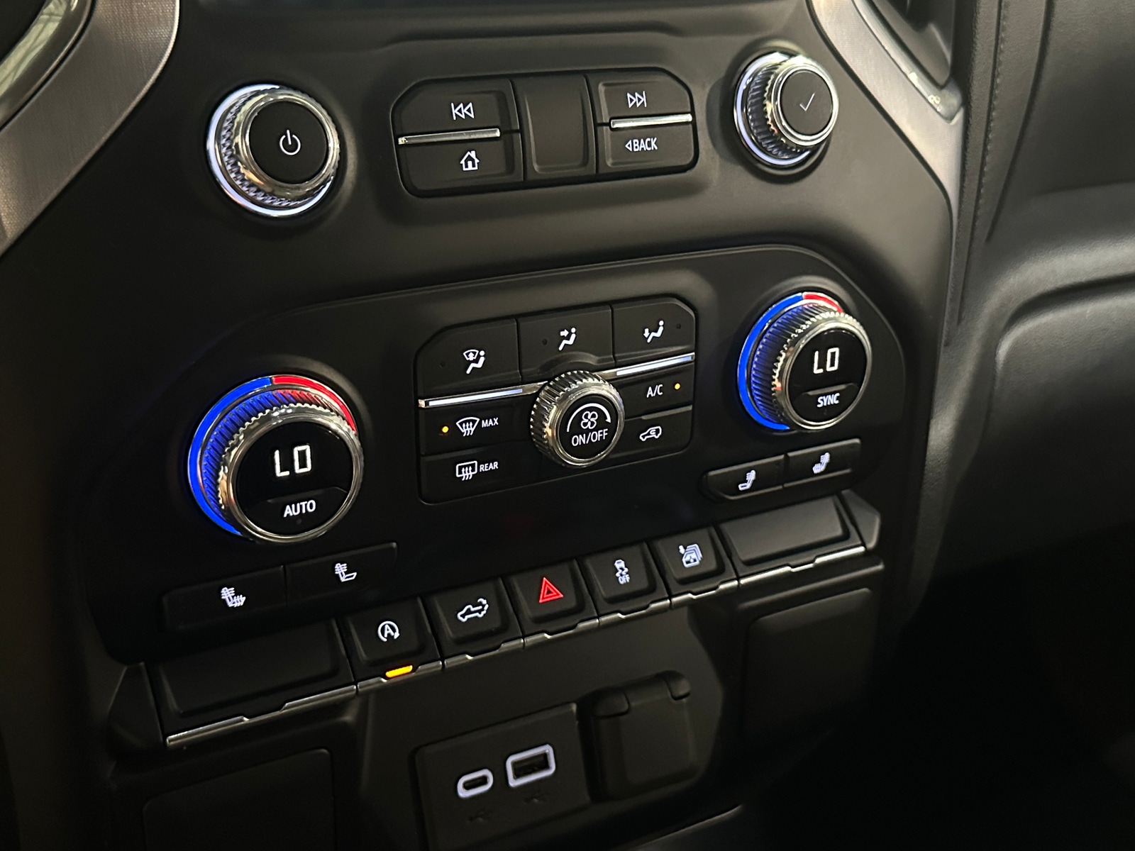 Thumbnail: 2020 GMC Sierra 1500 - 4