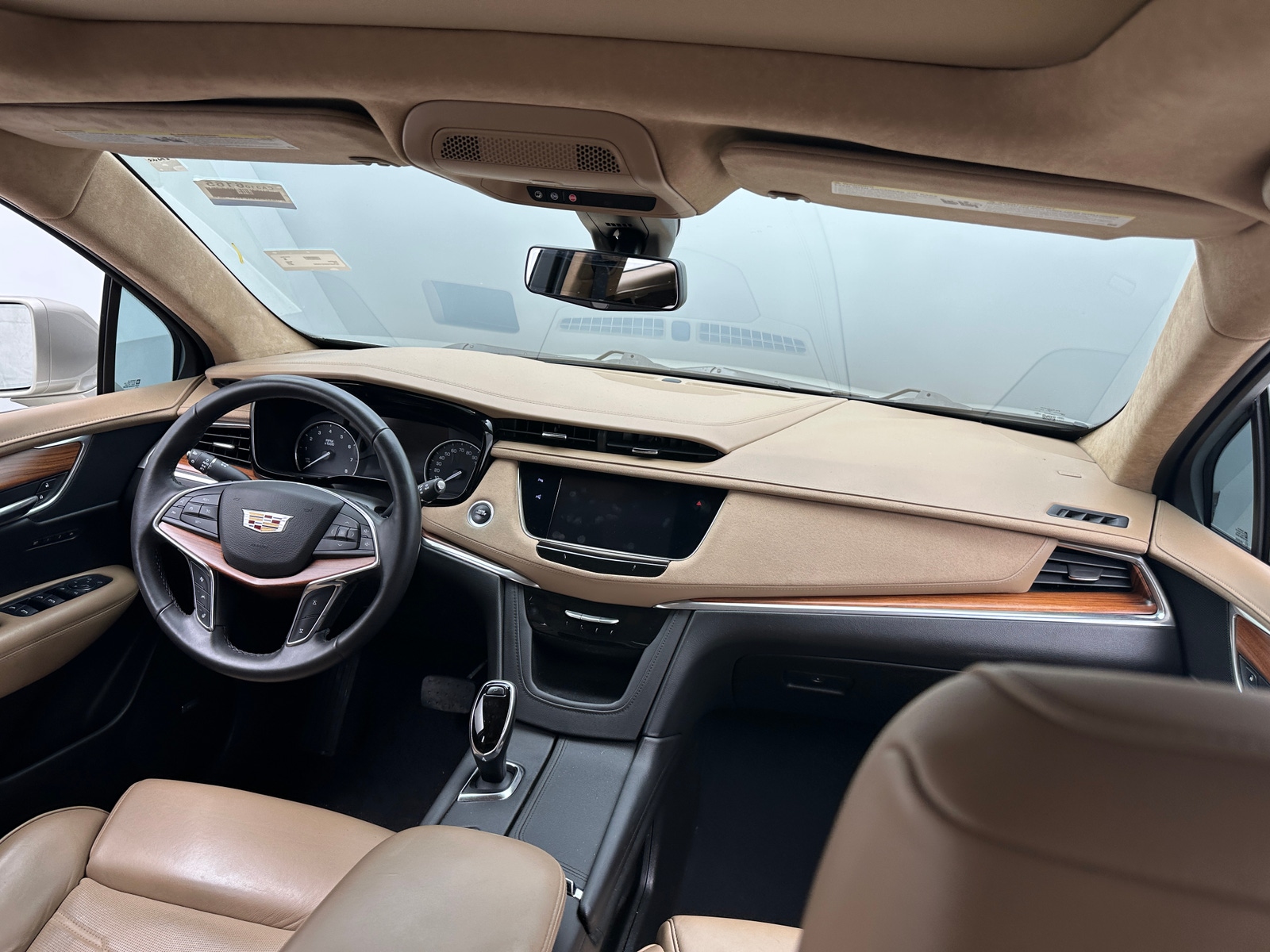 Thumbnail: 2017 Cadillac XT5 - 2